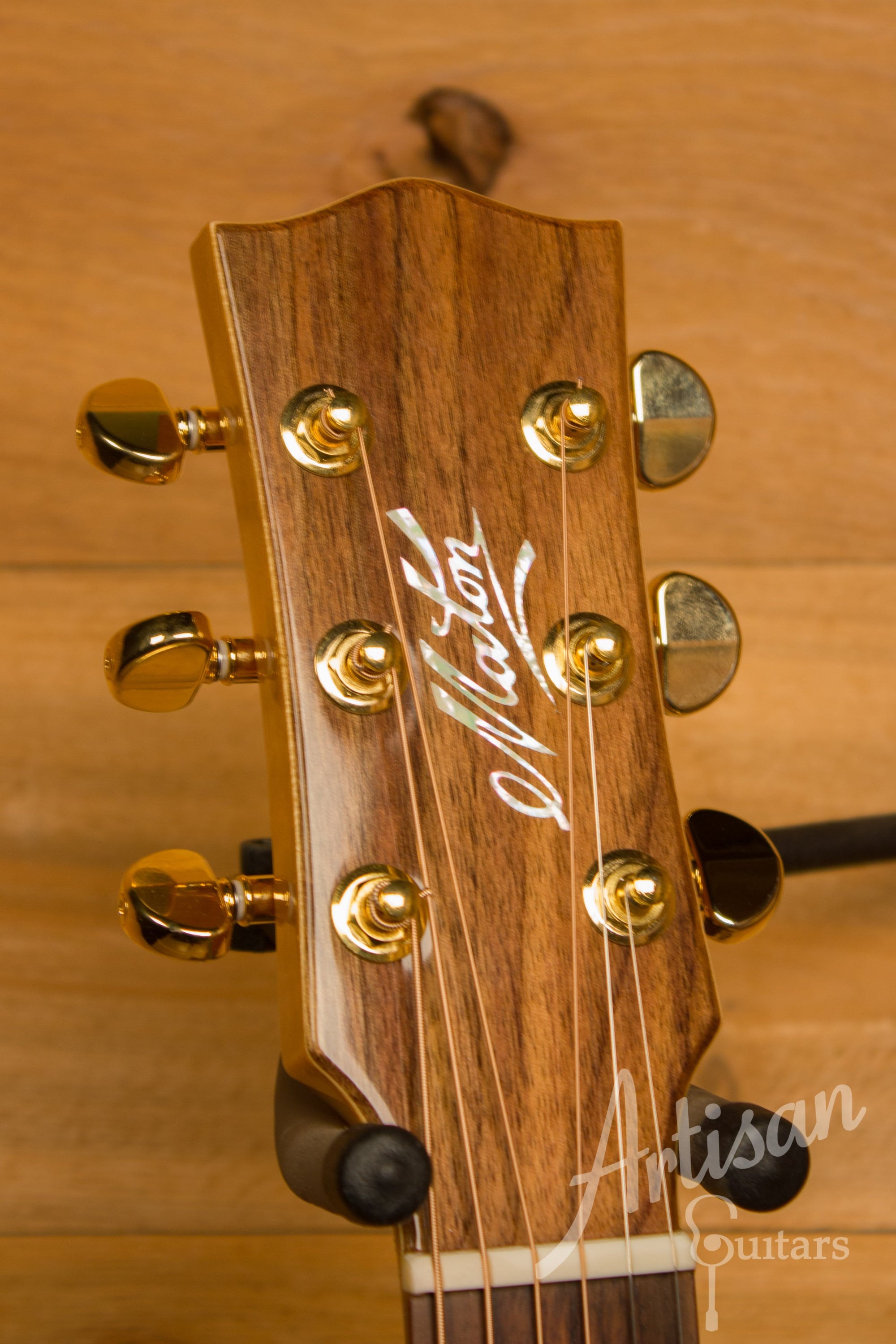 Maton TE1 Guitar Tommy Emmanuel Artist Sitka Spruce and Indian Rosewood AP5 Pro Pre-Owned 2014 ID-11323 - Artisan Guitars