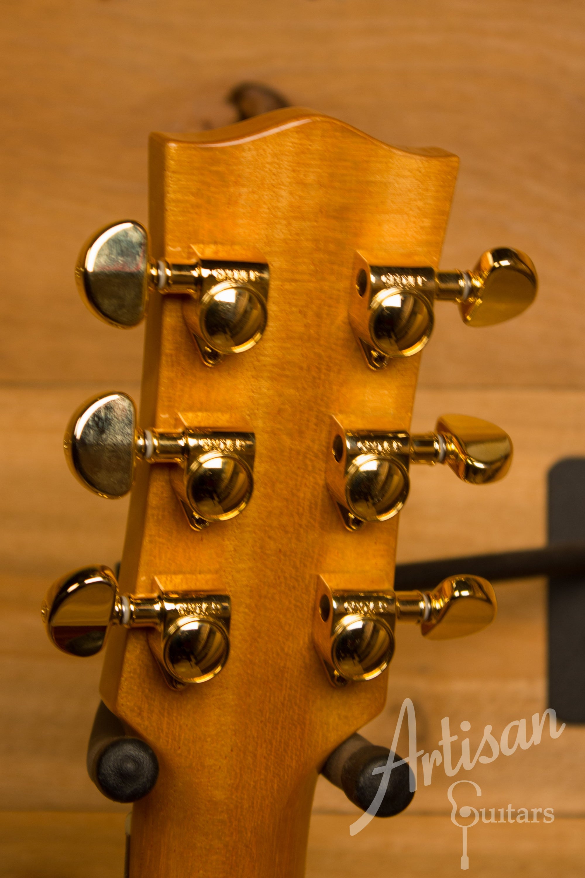 Maton TE1 Guitar Tommy Emmanuel Artist Sitka Spruce and Indian Rosewood AP5 Pro Pre-Owned 2014 ID-11323 - Artisan Guitars