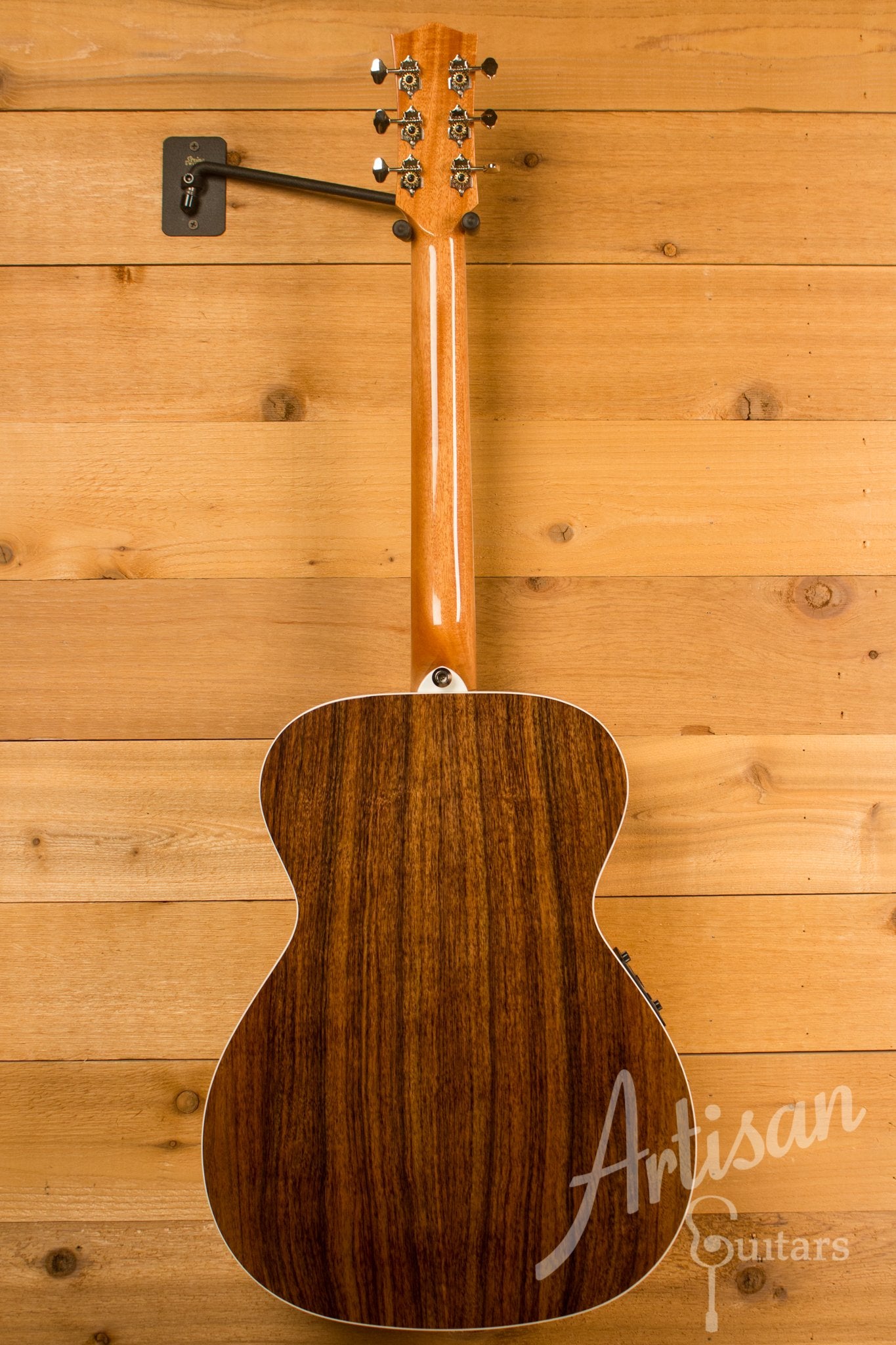 Maton Custom Shop Classic Traditional Guitar with European Spruce and Indian Rosewood ID-11574 - Artisan Guitars