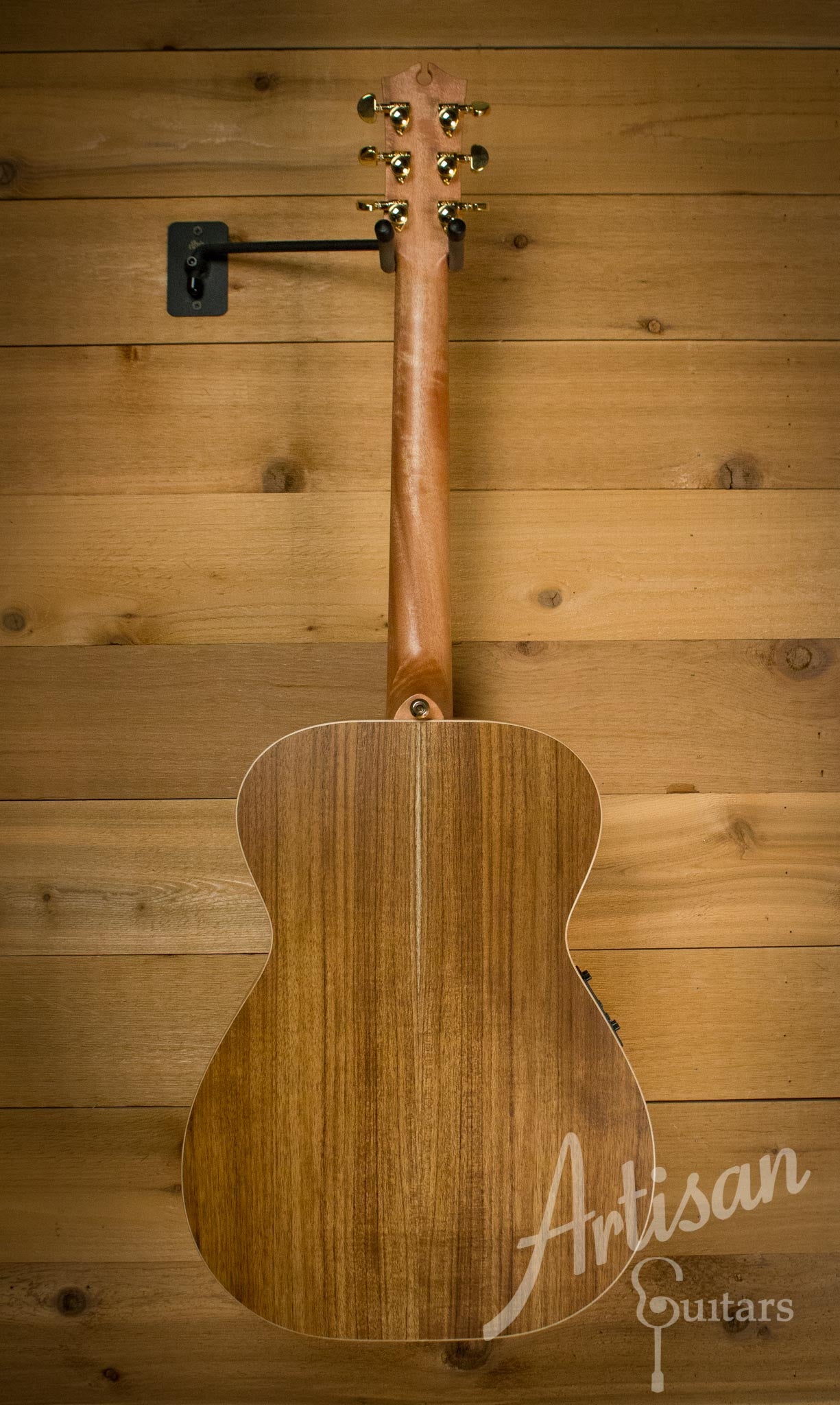 Pre-Owned 2014 Maton EBG808 Artist Series Sitka Spruce and Blackwood AP5 Pro ID-10272 - Artisan Guitars