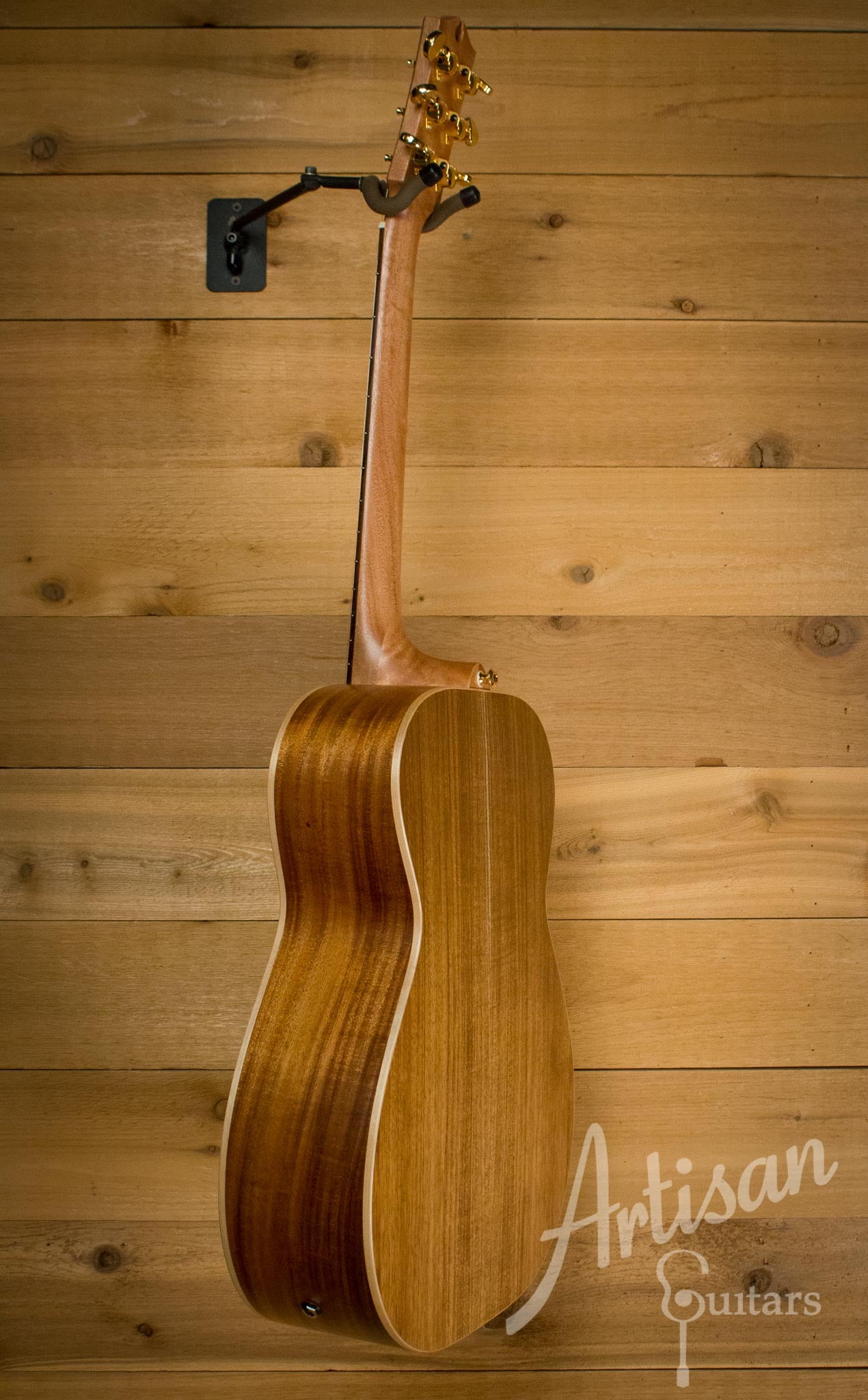 Pre-Owned 2014 Maton EBG808 Artist Series Sitka Spruce and Blackwood AP5 Pro ID-10272 - Artisan Guitars