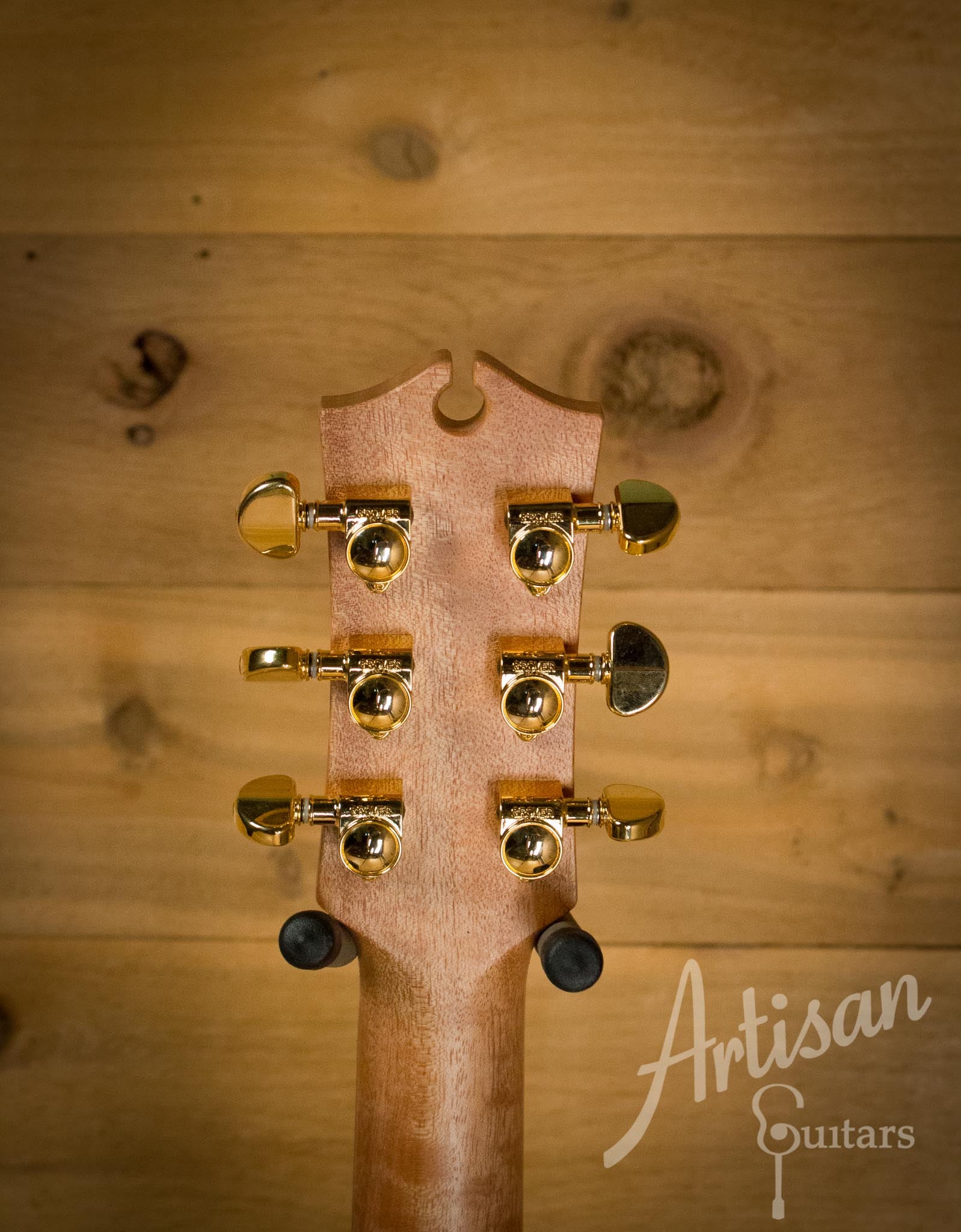 Pre-Owned 2014 Maton EBG808 Artist Series Sitka Spruce and Blackwood AP5 Pro ID-10272 - Artisan Guitars