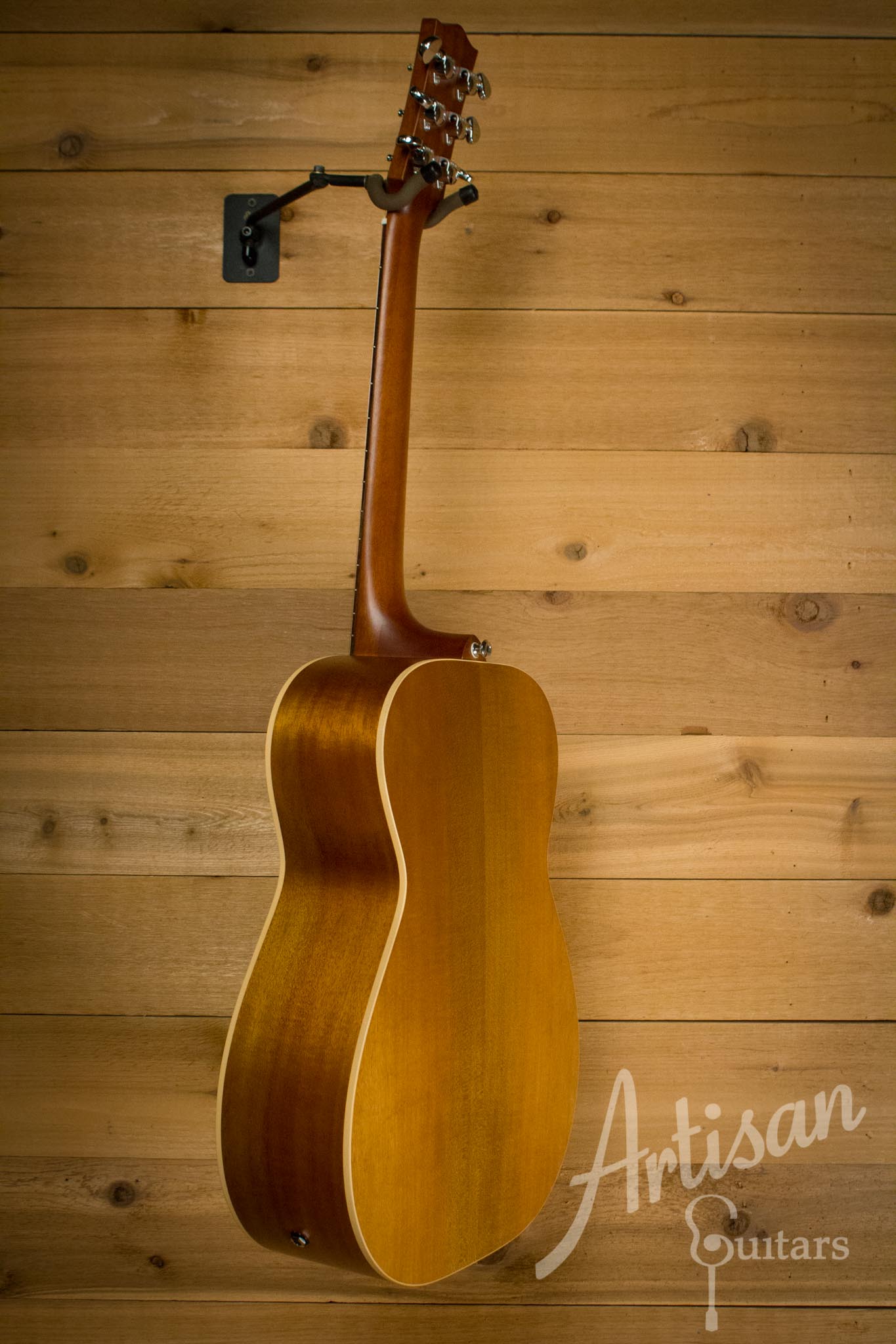 Pre-Owned 2014 Maton EBG808TE Tommy Emmanuel Signature Sitka and Queensland Maple ID-10271 - Artisan Guitars
