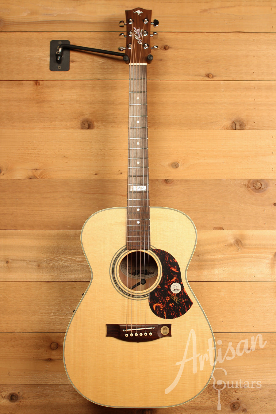 Maton EBG 808 TE Tommy Emmanuel Signature Guitar ID-11329 - Artisan Guitars