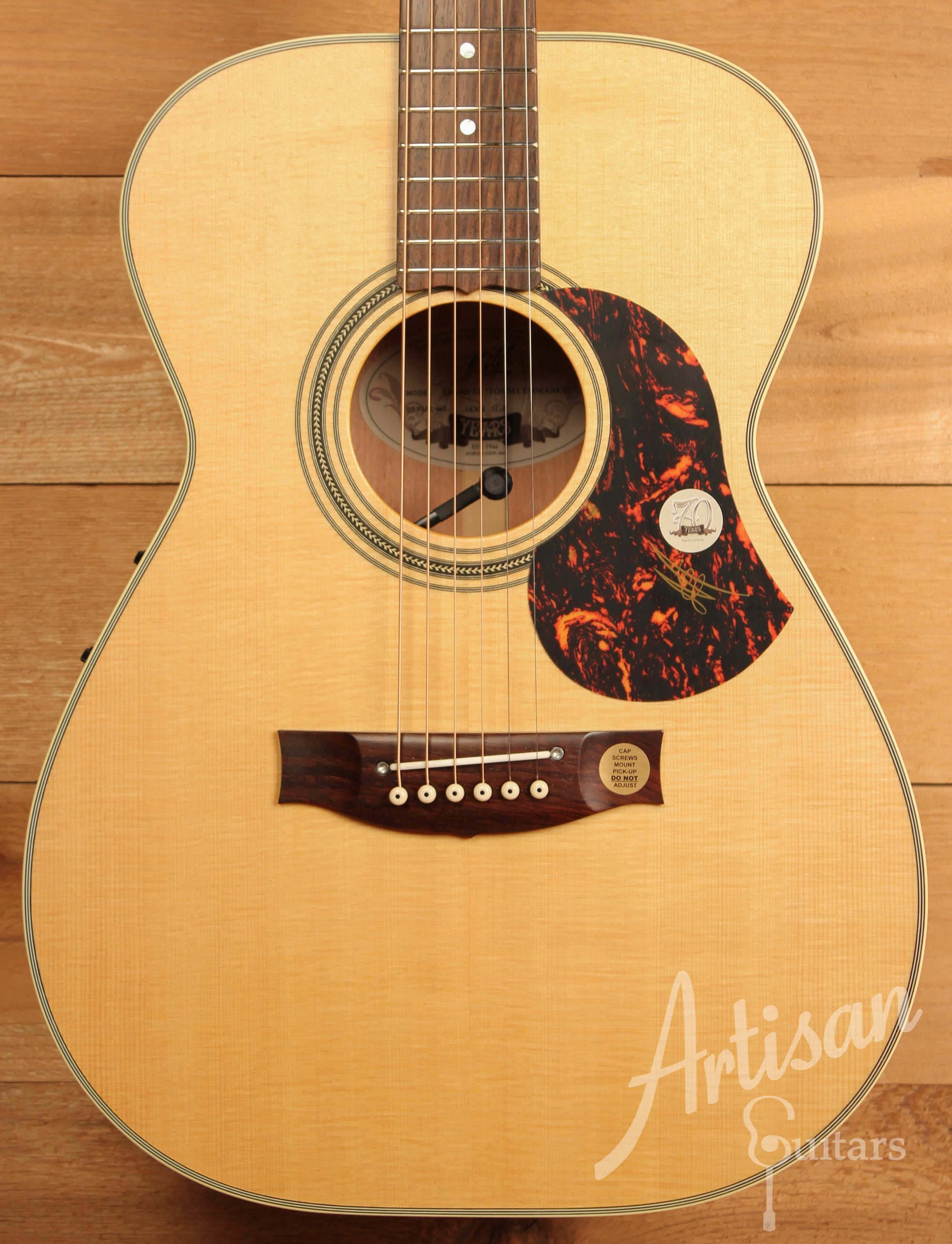 Maton EBG 808 TE Tommy Emmanuel Signature Guitar ID-11329 - Artisan Guitars