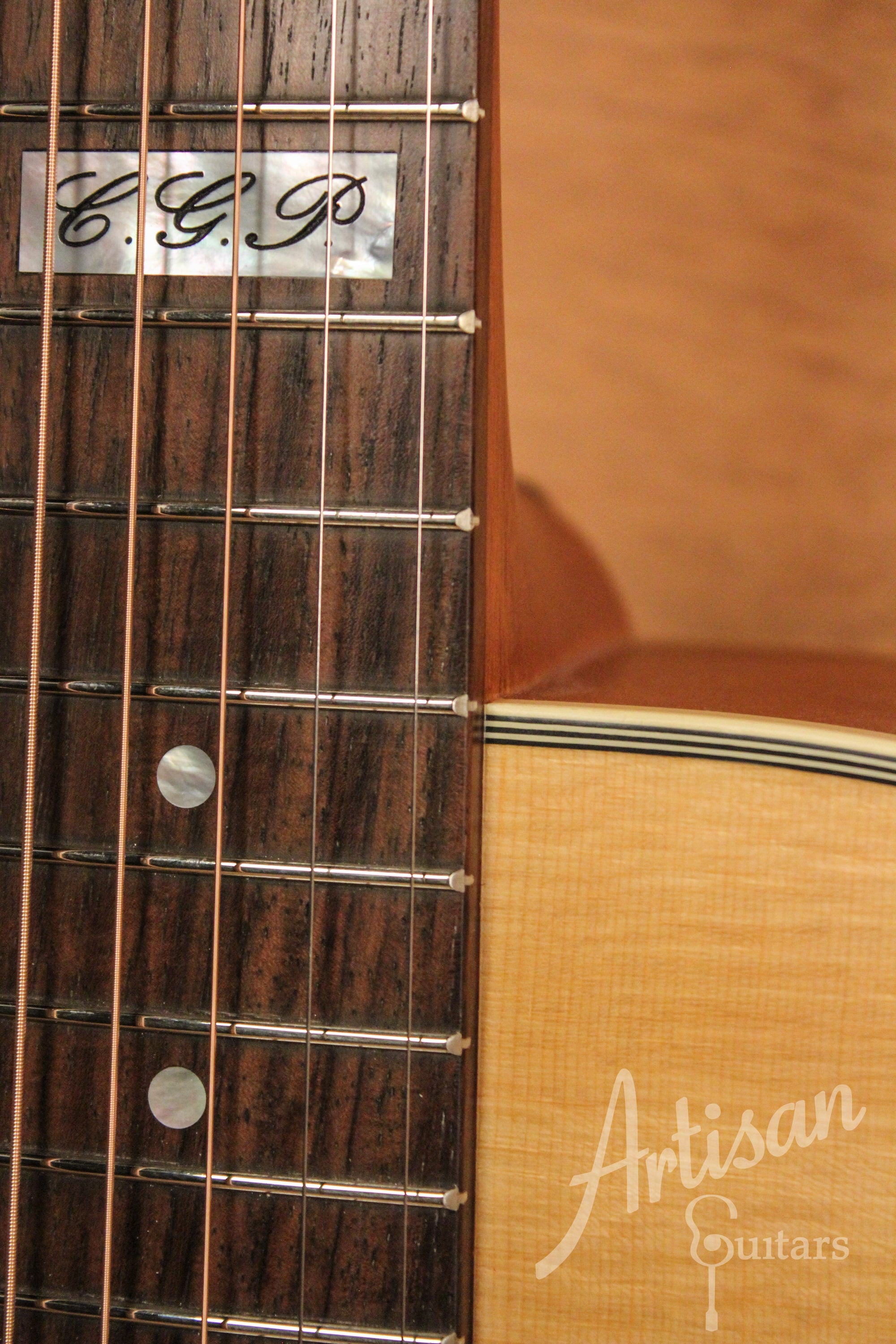Maton EBG 808 TE Tommy Emmanuel Signature Guitar ID-11329 - Artisan Guitars