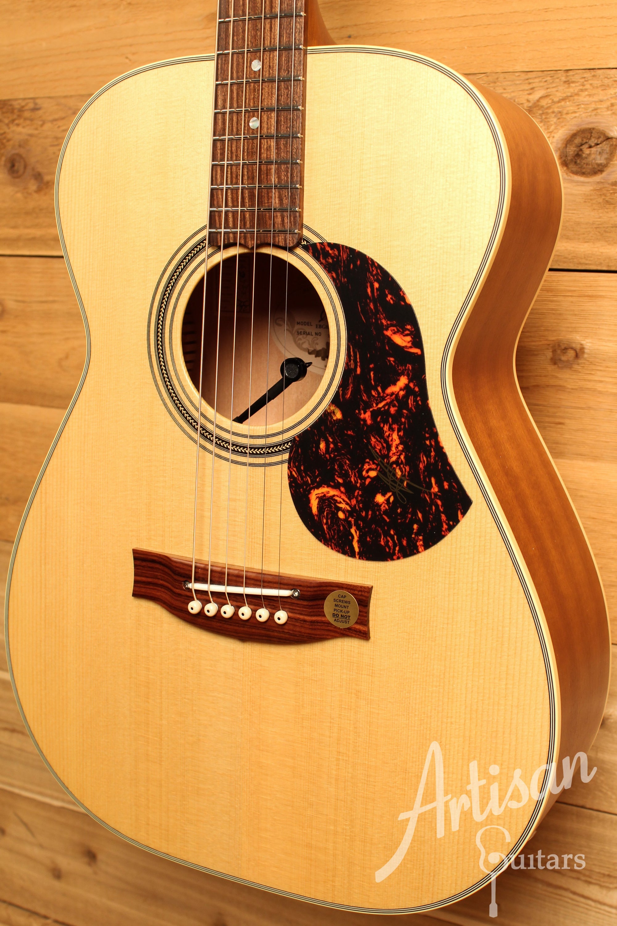 Maton EBG 808 TE Tommy Emmanuel Signature Guitar ID-12208 - Artisan Guitars