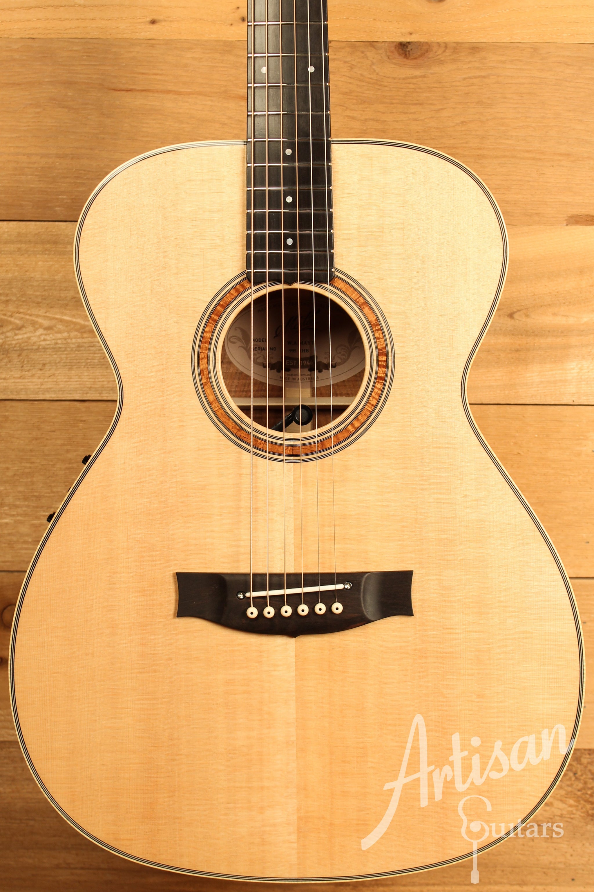 Maton WA May Custom Shop 808 Guitar w/ Sitka Spruce and Fiddleback Blackwood  ID-12209 - Artisan Guitars