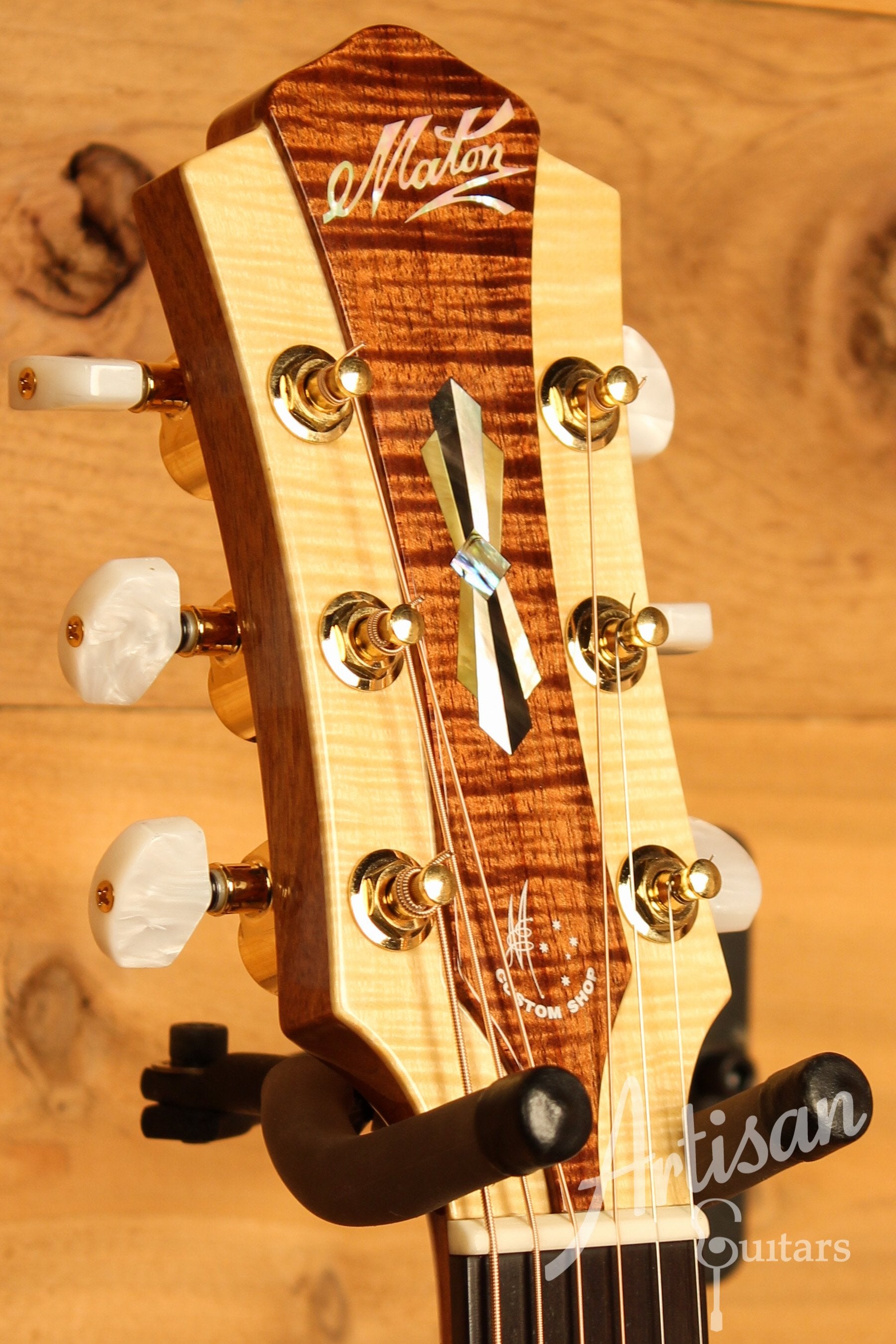 Maton WA May Custom Shop 808 Guitar w/ Sitka Spruce and Fiddleback Blackwood  ID-12209 - Artisan Guitars