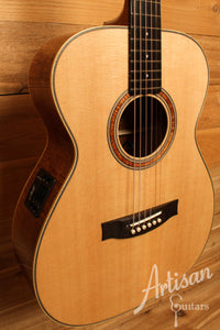 Maton WA May Custom Shop 808 Guitar w/ Sitka Spruce and Fiddleback Blackwood  ID-12209 - Artisan Guitars