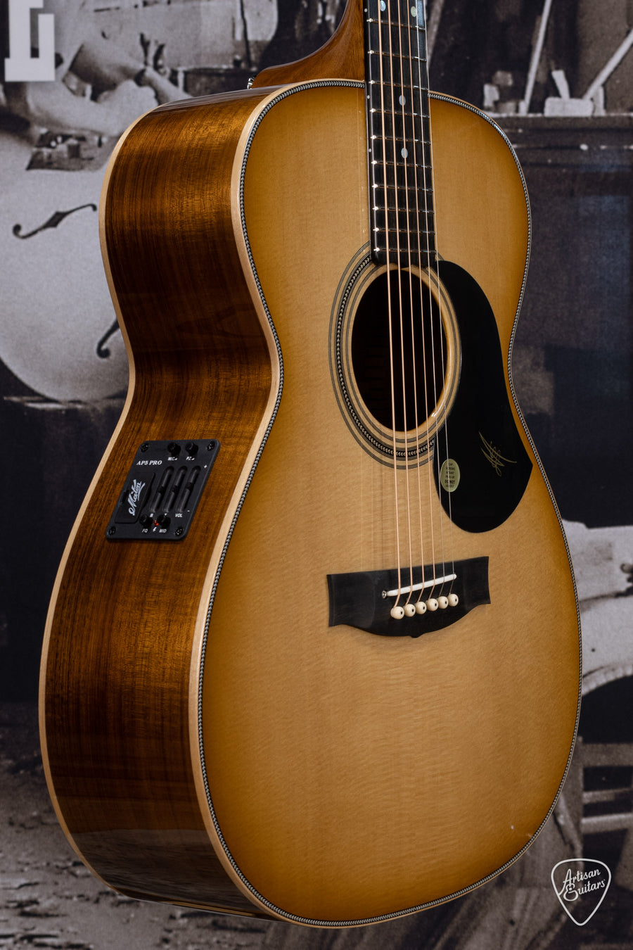 Maton 75th Diamond Edition