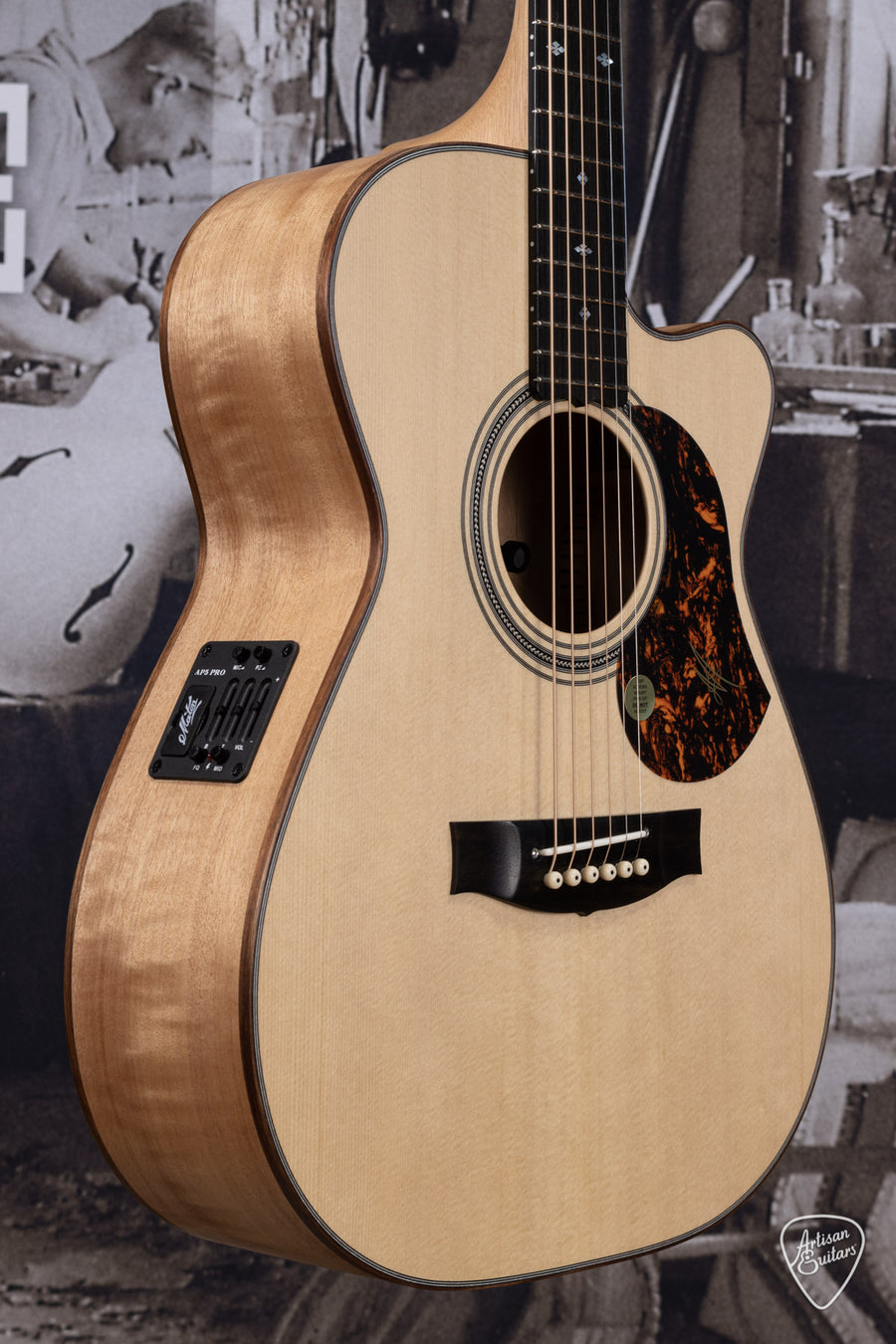 Maton Guitars EBG-808 Mic Fix Cutaway - 16407