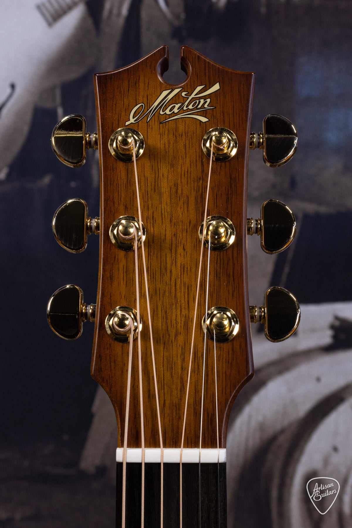 Maton Guitars EBG-808C Nashville Cutaway - 16394