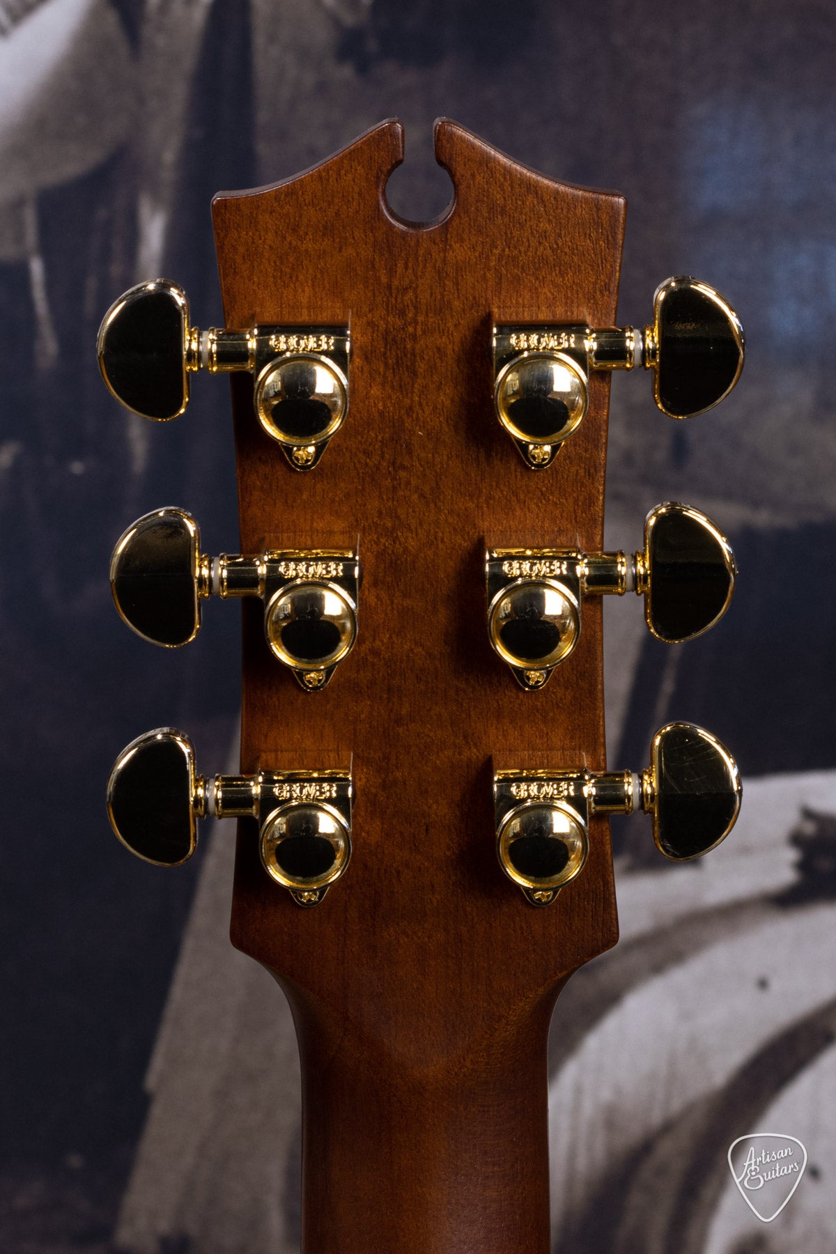 Maton Guitars EBG-808C Nashville Cutaway - 16394