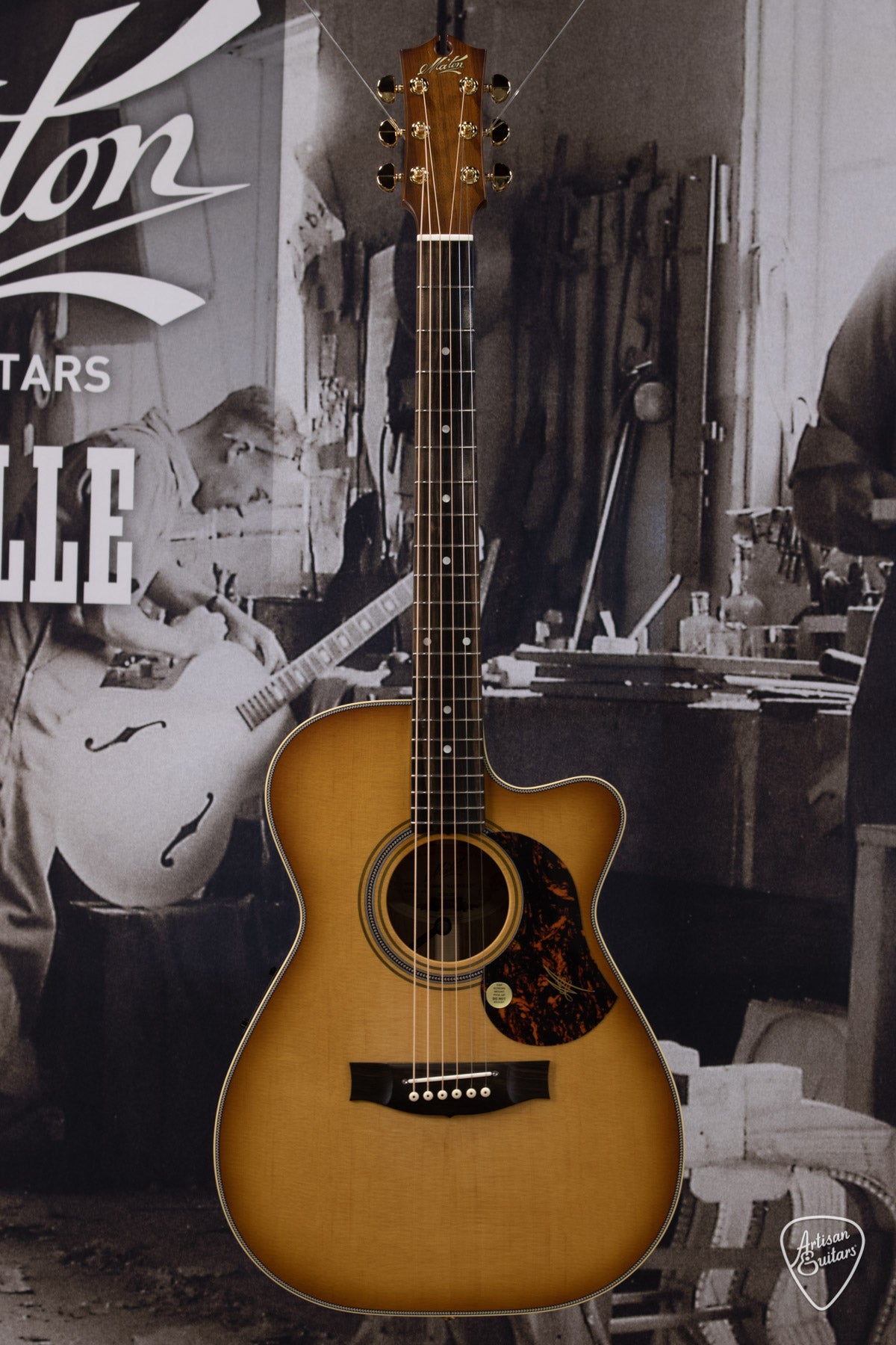 Maton Guitars EBG-808C Nashville Cutaway - 16395