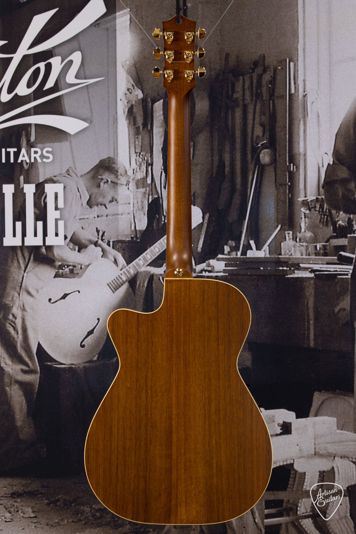 Maton Guitars EBG-808C Nashville Cutaway - 16395