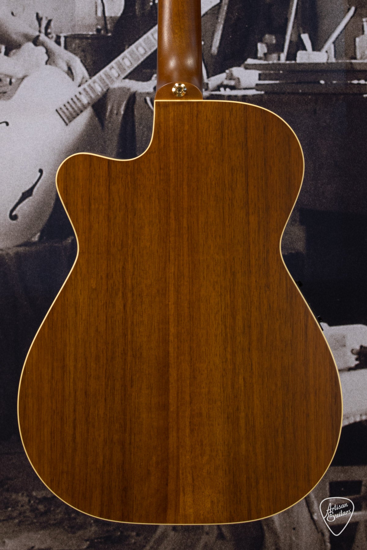Maton Guitars EBG-808C Nashville Cutaway - 16395
