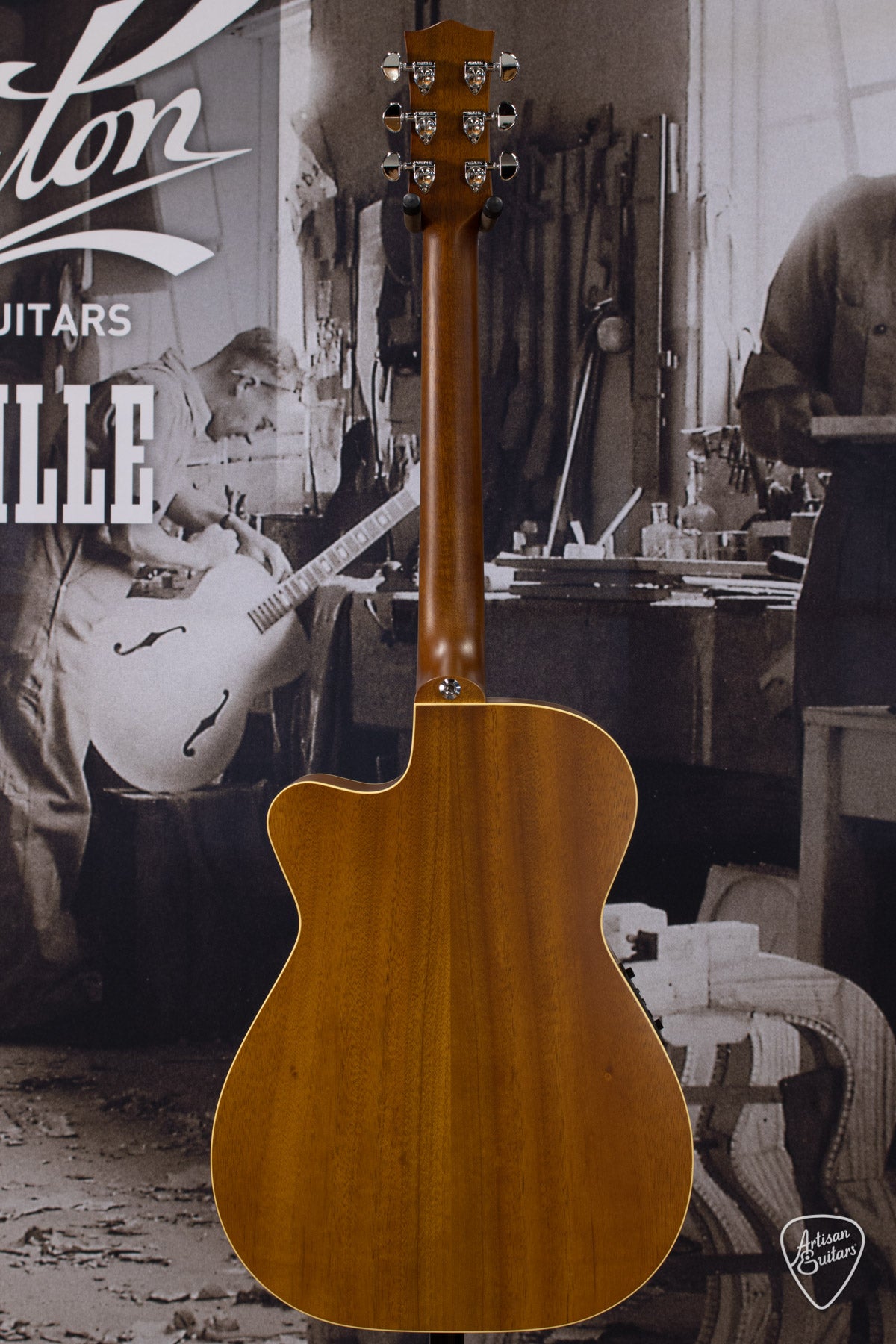 Maton Guitars EBG-808-TEC Tommy Emmanuel Cutaway - 16406