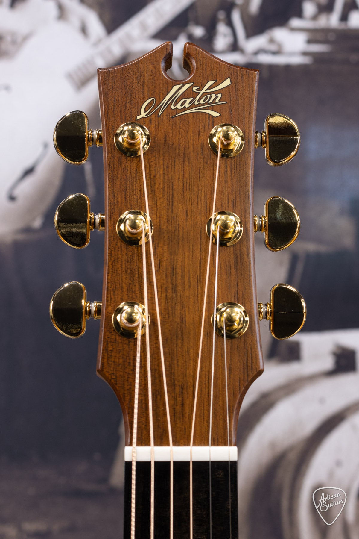 Maton Guitars EBG-808C Nashville Cutaway - 16358