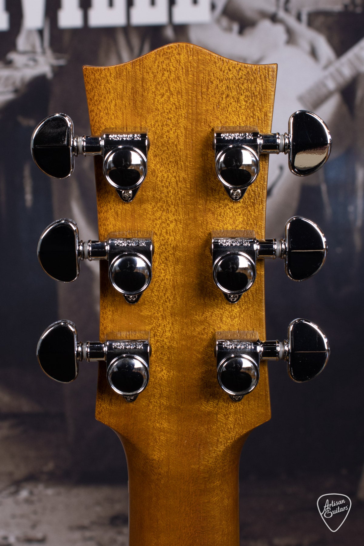 Maton Guitars EBG-808-TEC Tommy Emmanuel Cutaway - 16405