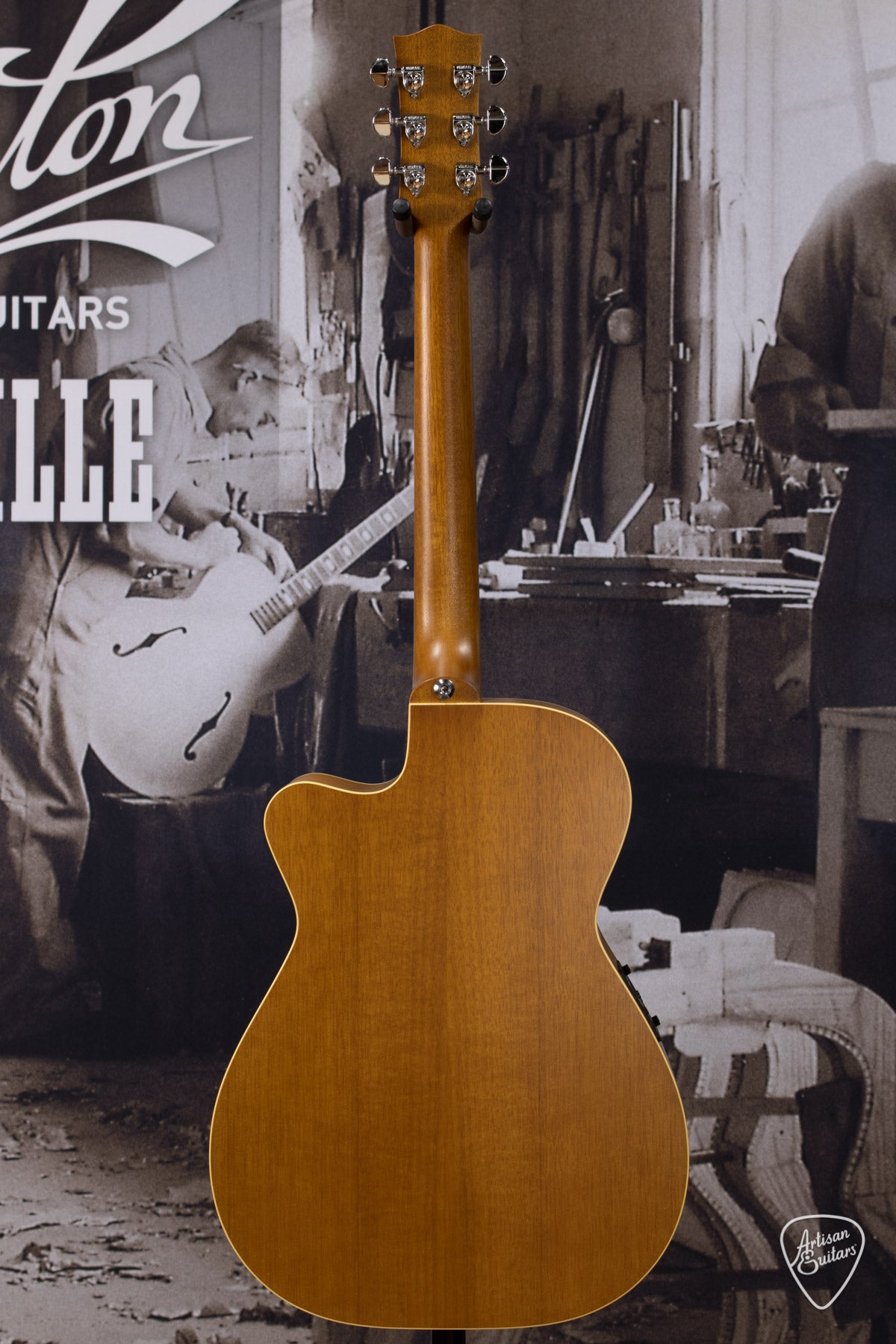 Maton Guitars EBG-808-TEC Tommy Emmanuel Cutaway - 16405