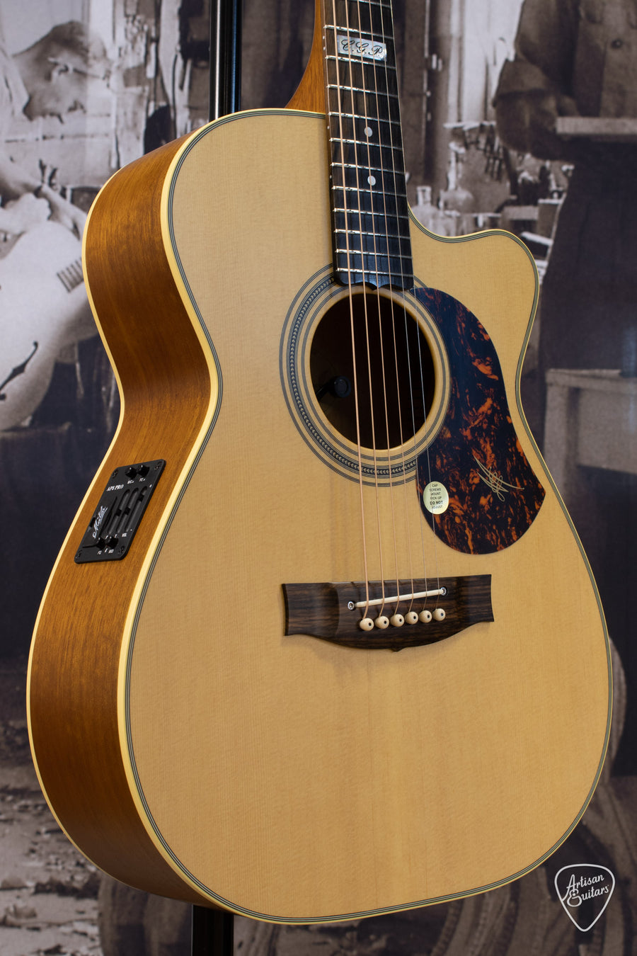 Maton Guitars EBG-808-TEC Tommy Emmanuel Cutaway - 16404