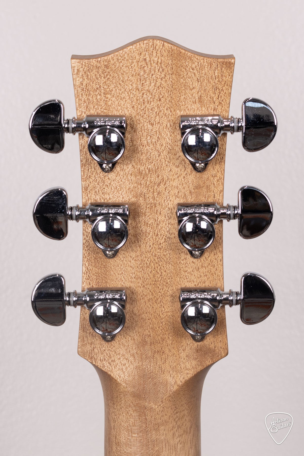 Maton Guitars All-Blackwood EBW-808C Cutaway - 16458