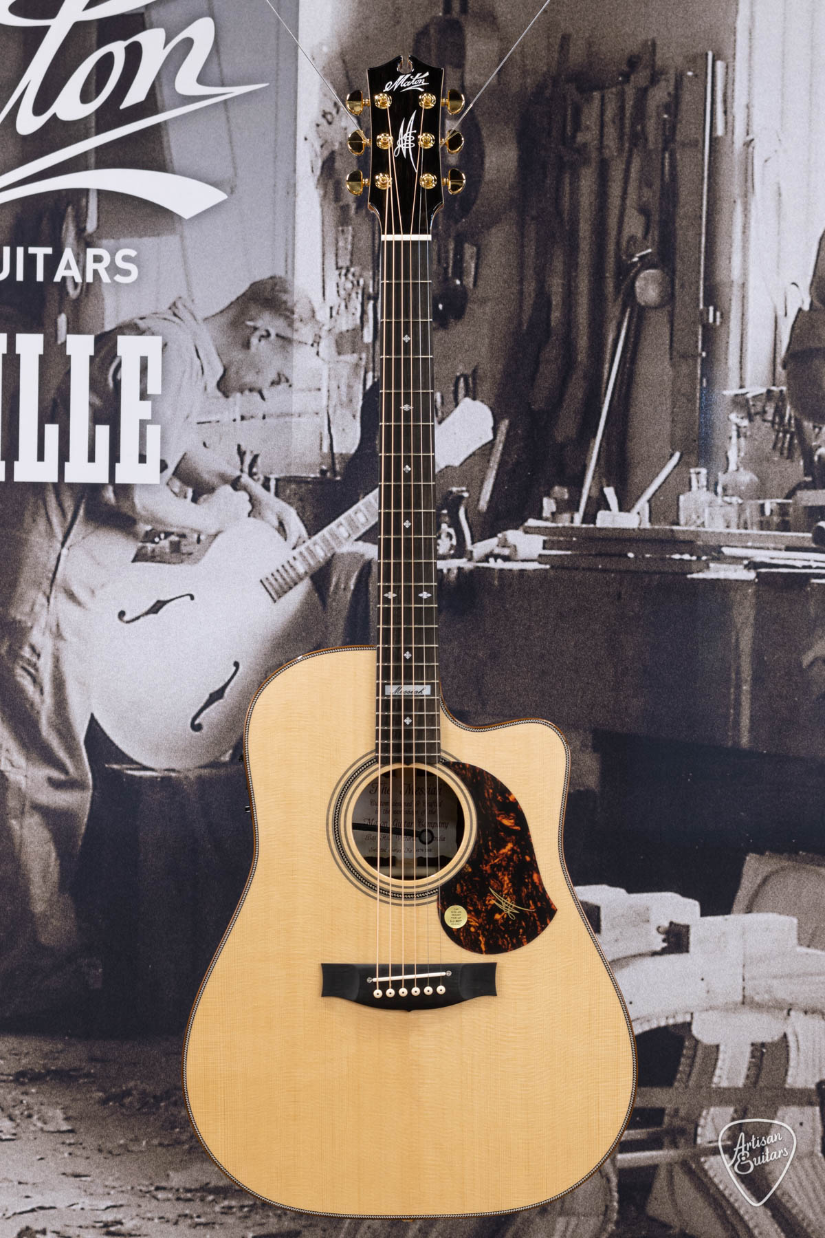 Maton Guitars EM100C Messiah Dreadnought Cutaway - 16366