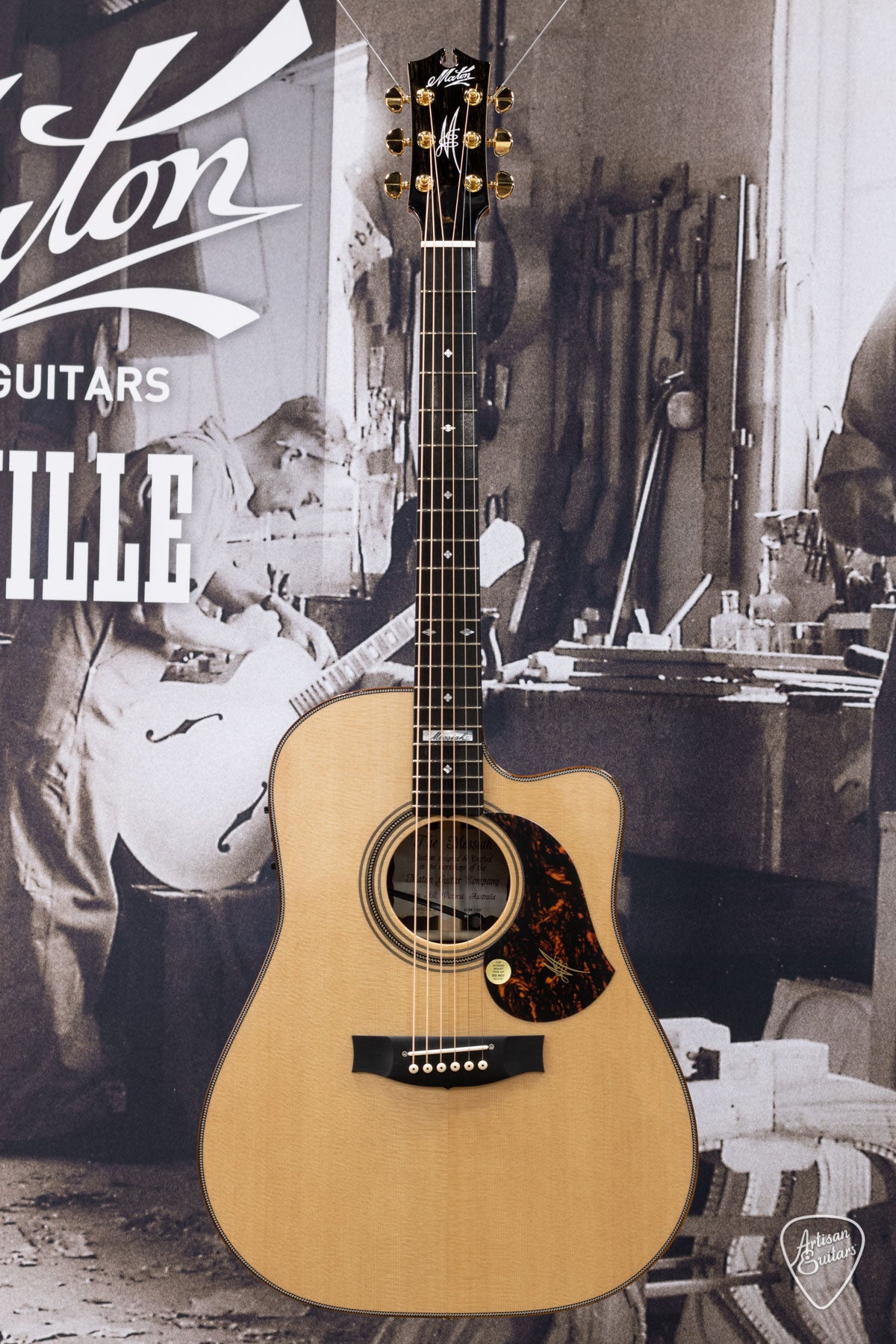 Maton Guitars EM100C Messiah Dreadnought Cutaway - 16367