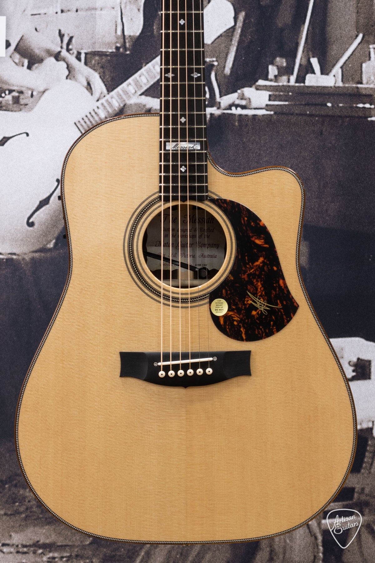 Maton Guitars EM100C Messiah Dreadnought Cutaway - 16367