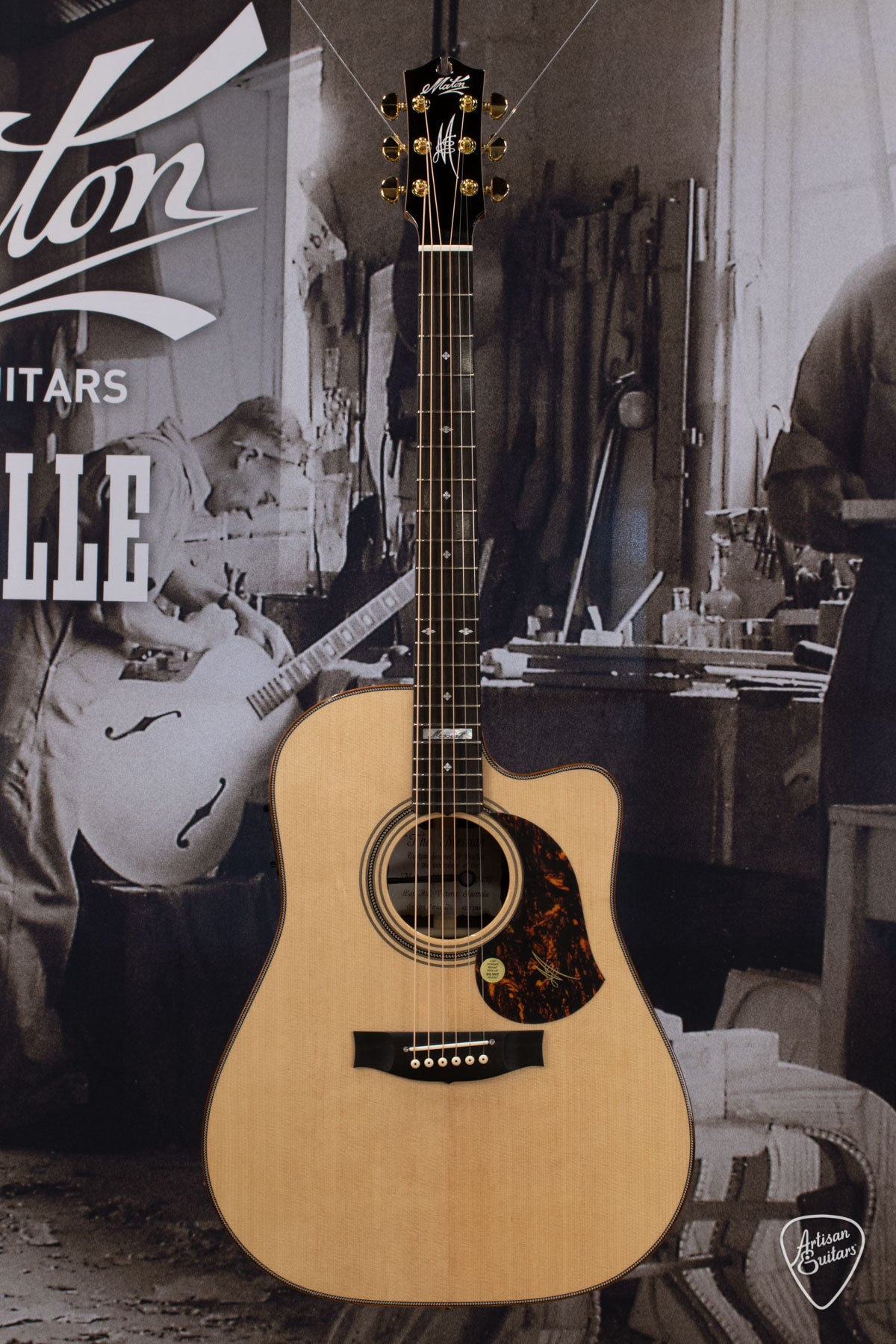 Maton Guitars EM100C Messiah Dreadnought Cutaway - 16409
