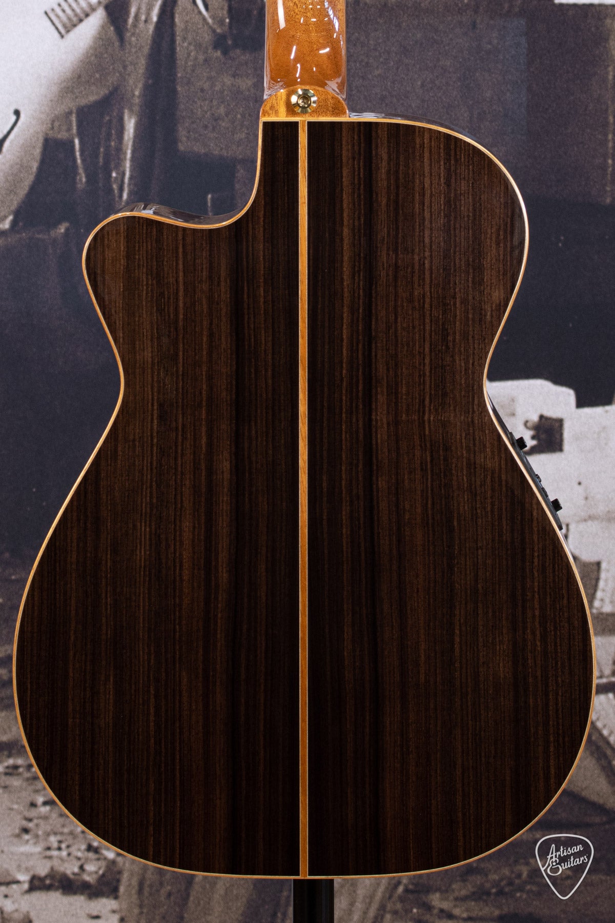 Maton Guitars EM100C-808 Messiah Cutaway - 16412