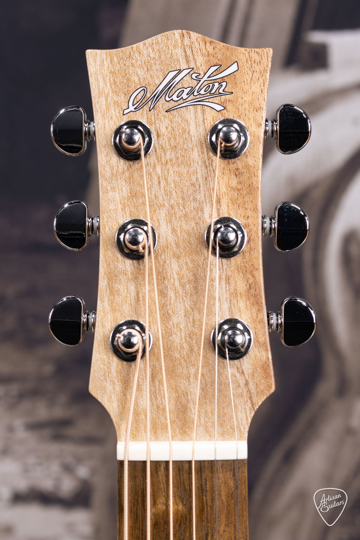 Maton Guitars EM6 Mini - 16336