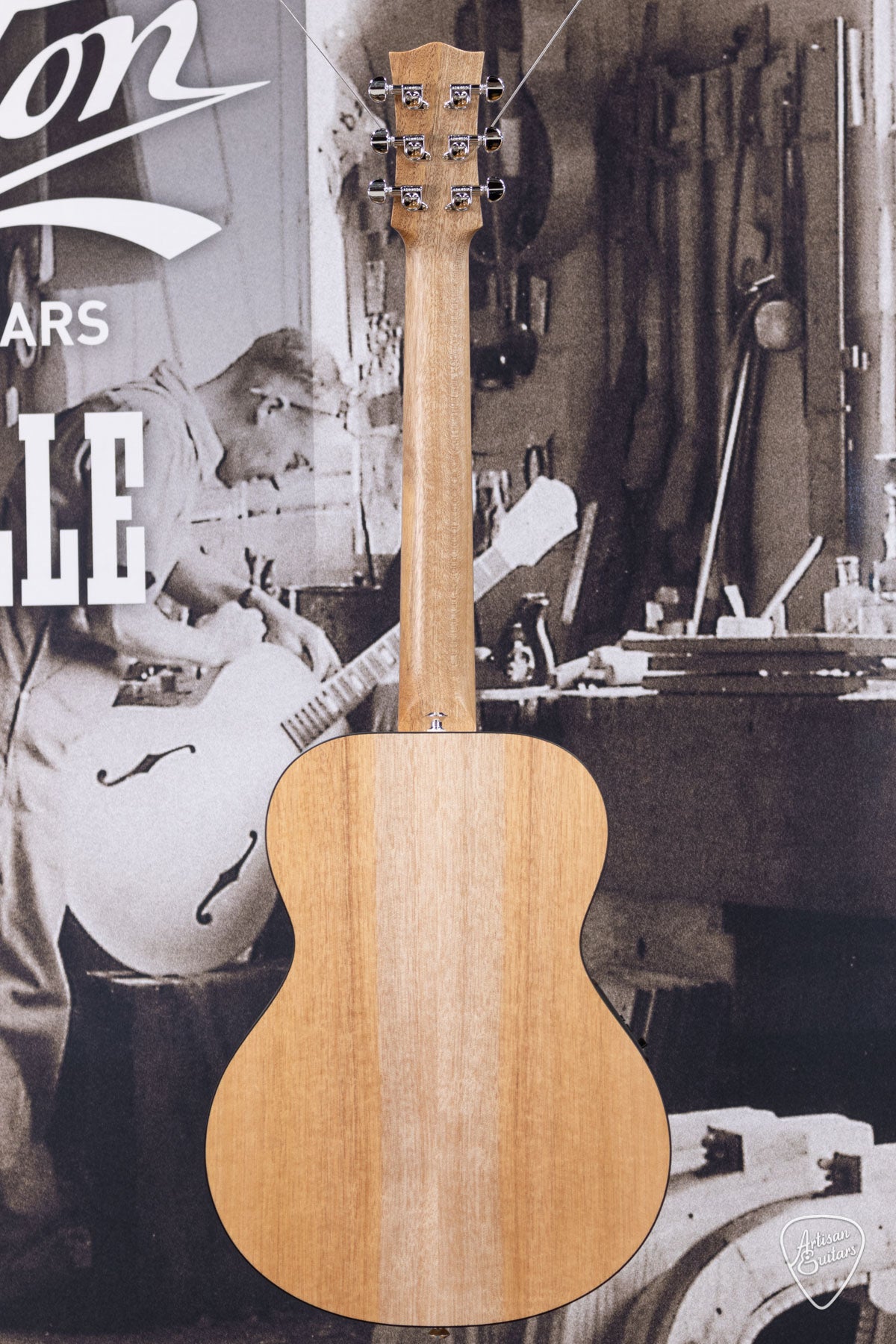 Maton Guitars EM6 Mini - 16336