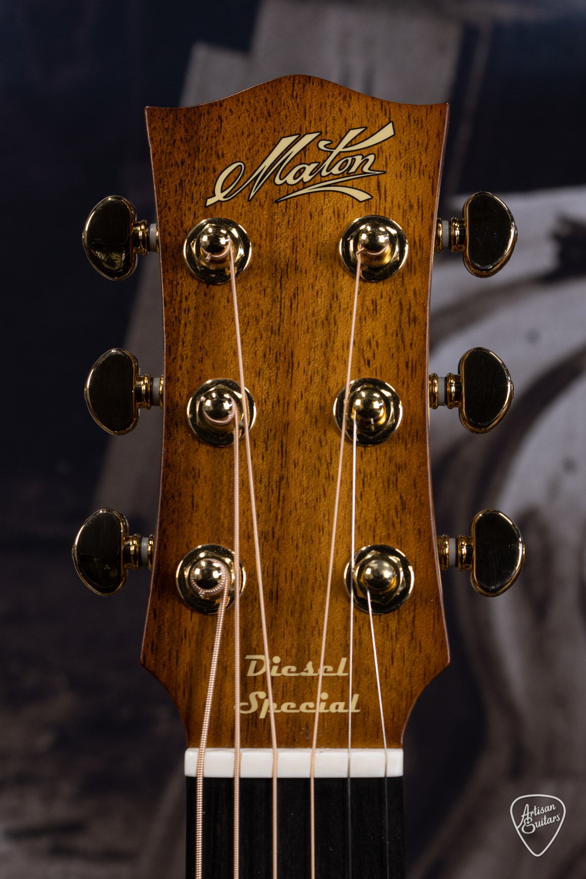 Maton Guitars EMD6 Diesel Mini - 16415