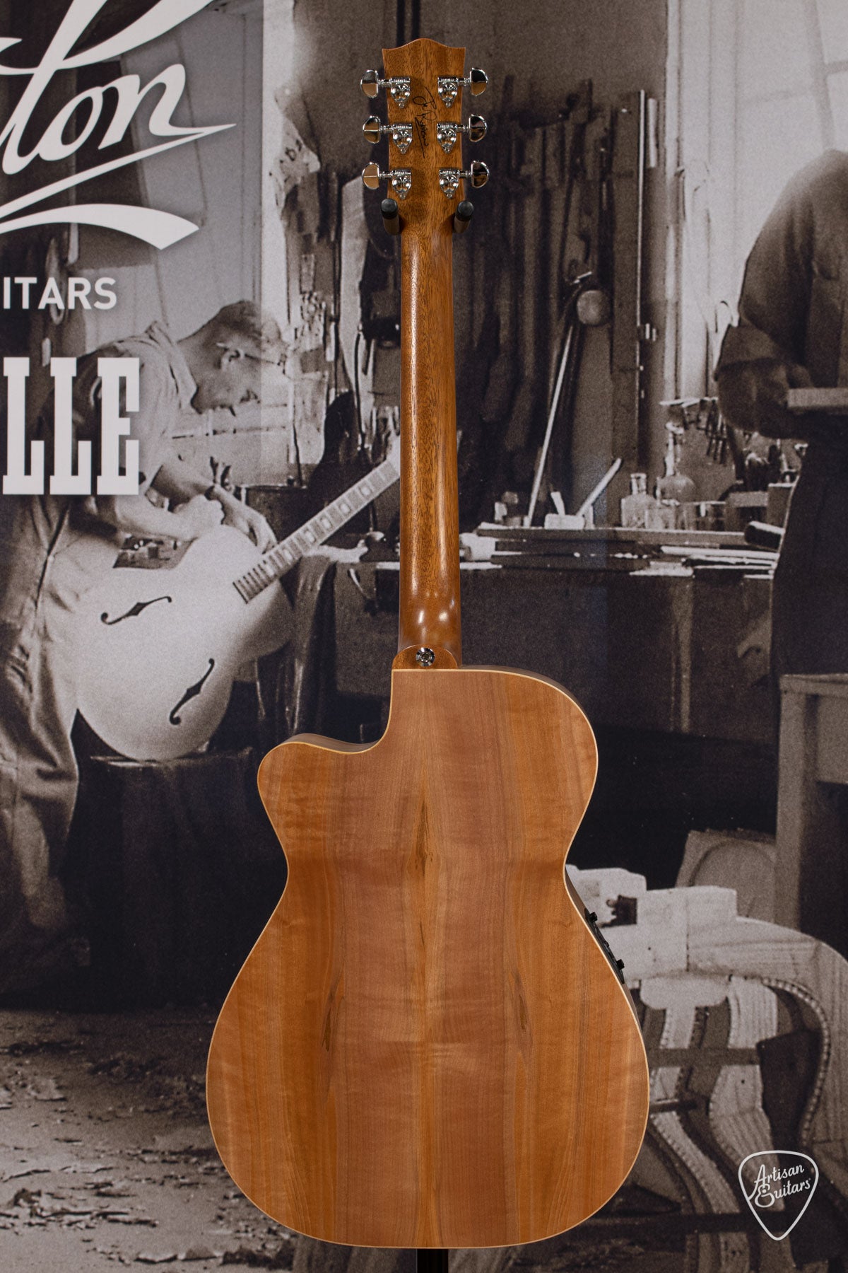 Maton Guitars 808C JR Signature PRE-OWNED - 16448