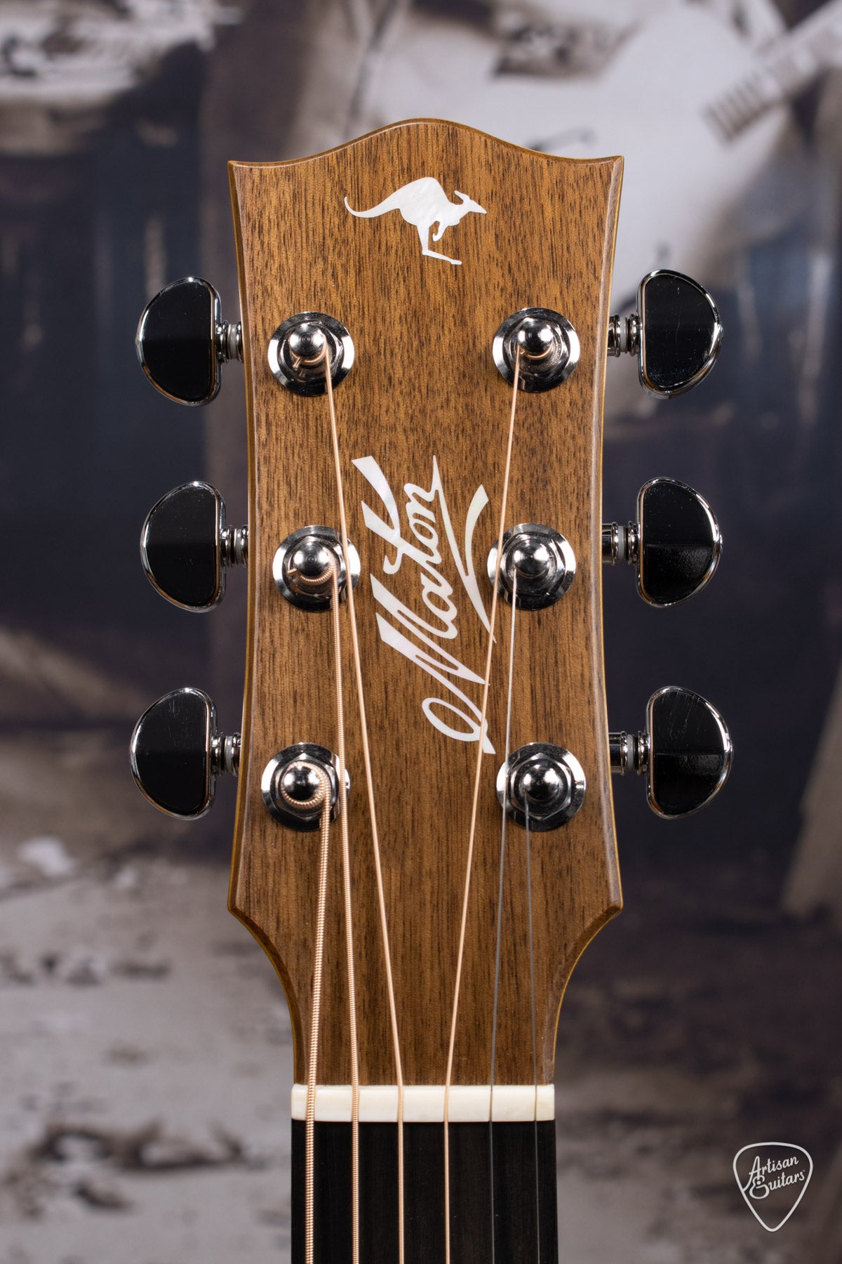 Maton Guitars EBG-808-TEC Tommy Emmanuel Cutaway - 16447