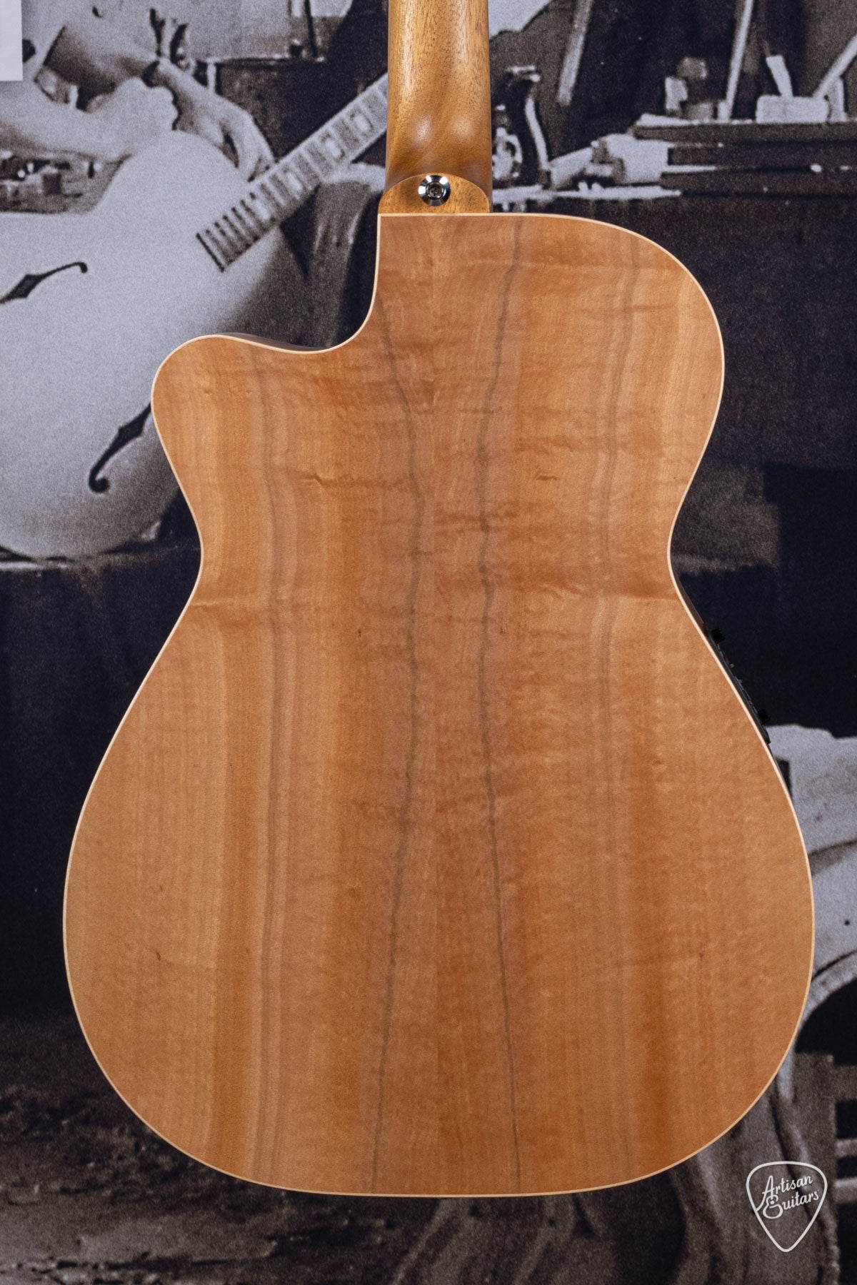 Maton Guitars 808C J.R. Joe Robinson Signature Cutaway - 16400