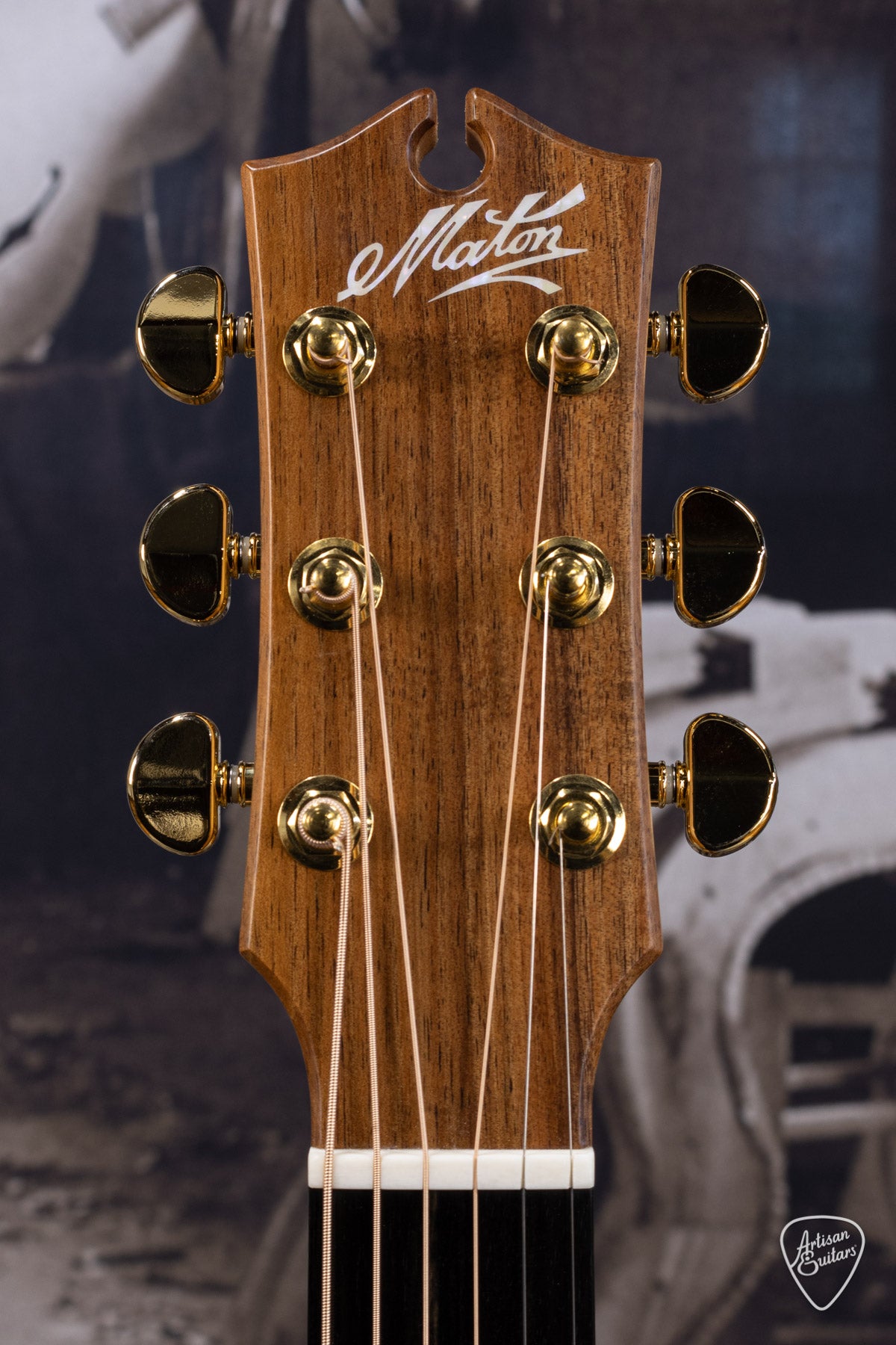 Maton Guitars EBG-808 Mic Fix Cutaway - 16273