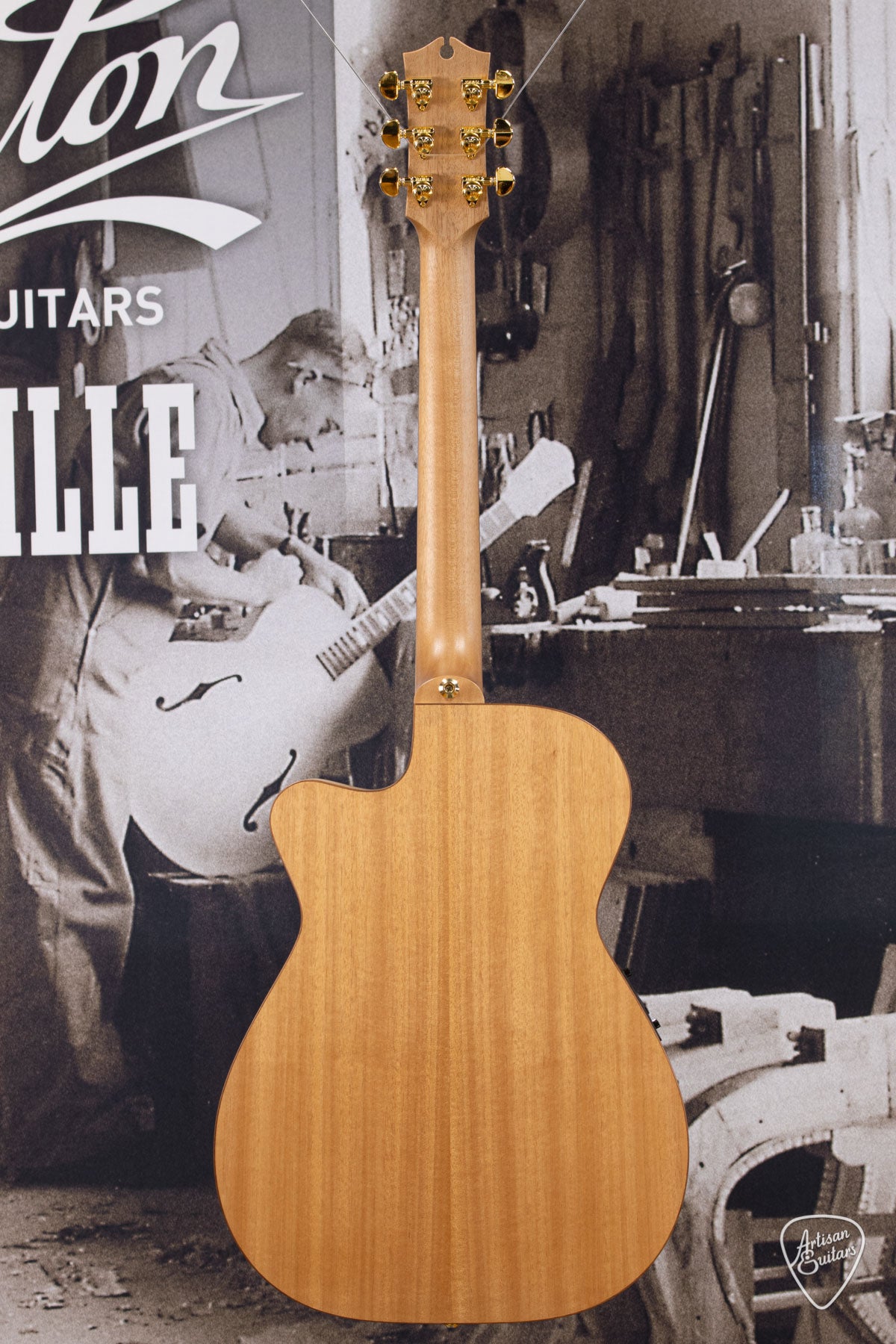 Maton Guitars EBG-808 Mic Fix Cutaway - 16359