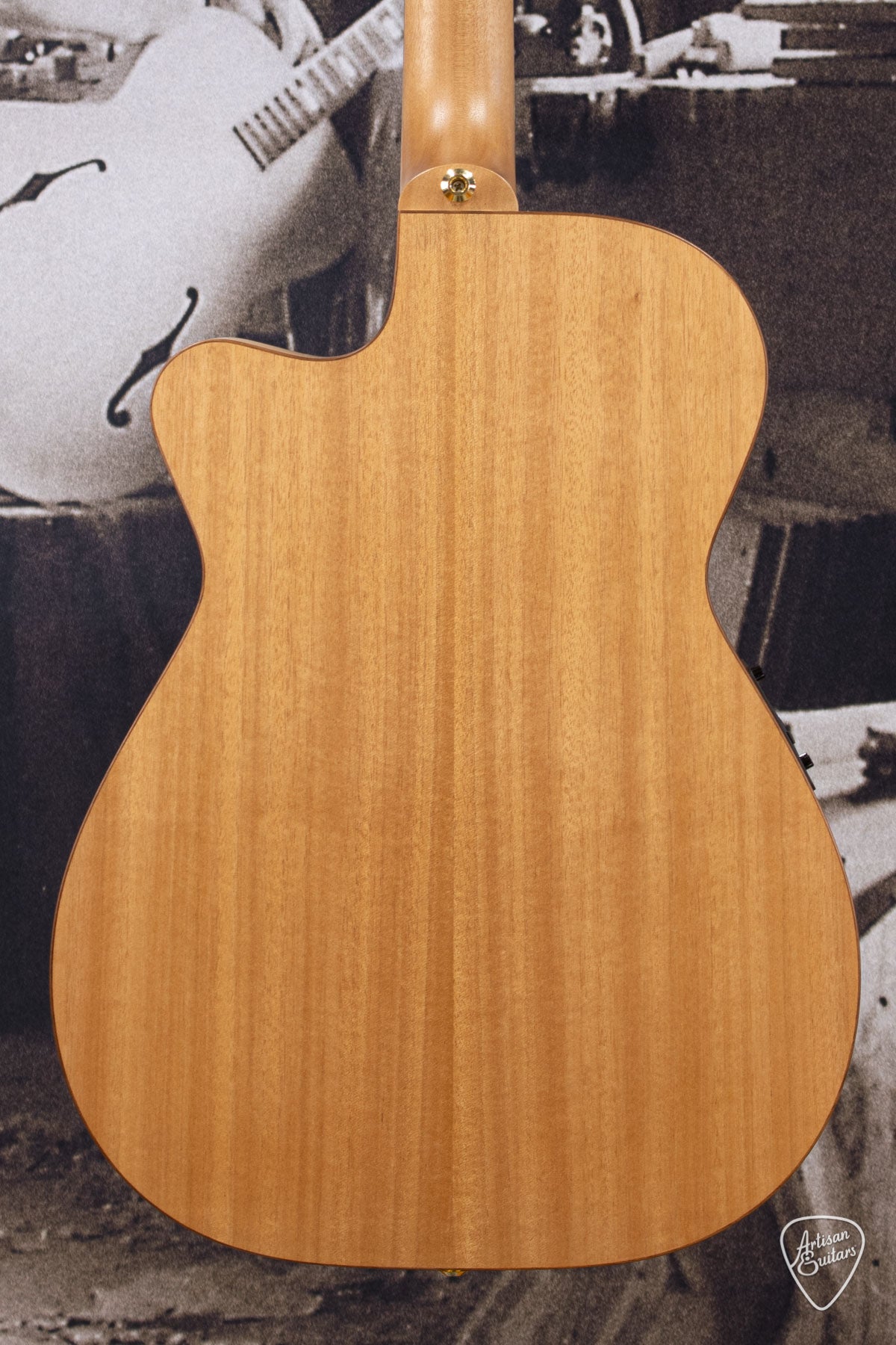 Maton Guitars EBG-808 Mic Fix Cutaway - 16359