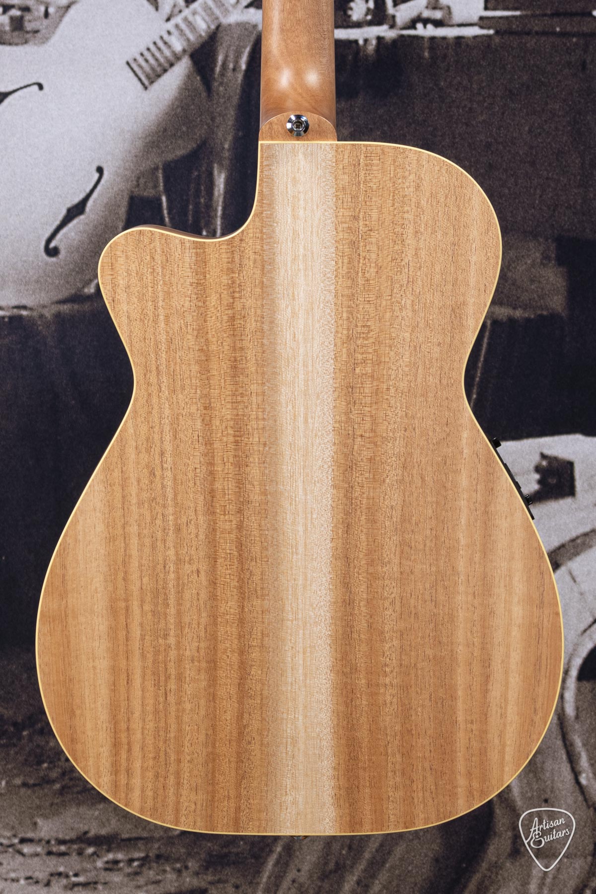 Maton Guitars Performer EBG-808C - 16348