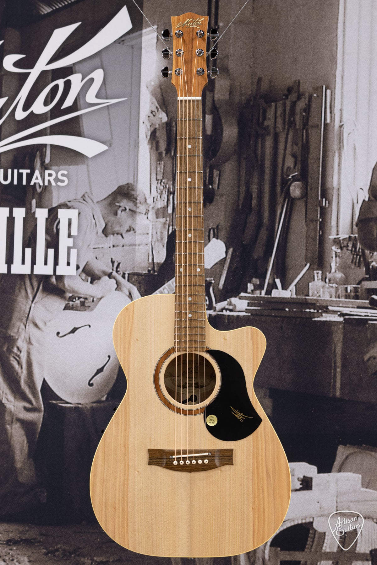 Maton Guitars Performer EBG-808C - 16347