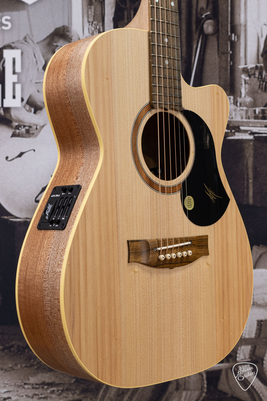 Maton Guitars Performer EBG-808C - 16349