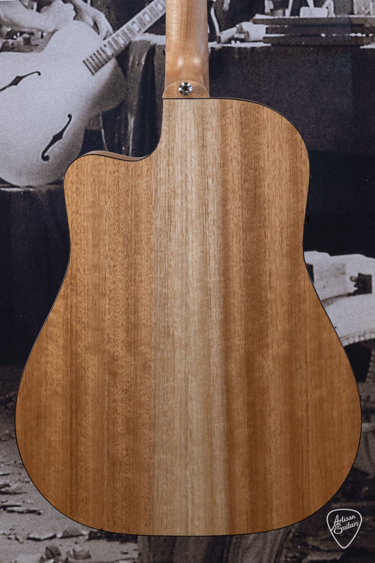 Maton Guitars Solid Road Series SRS-60C Dreadnought - 16197