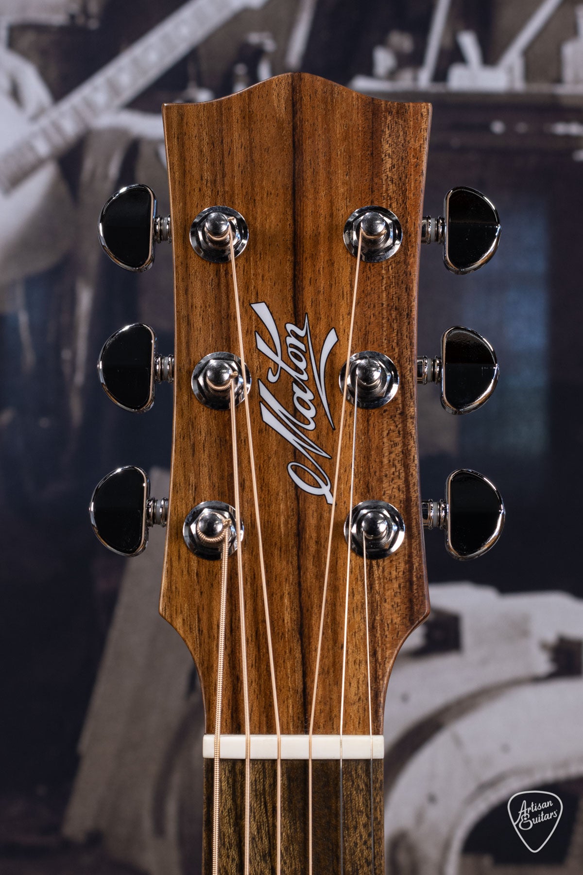 Maton Guitars Solid Road Series SRS-60C Dreadnought - 16198