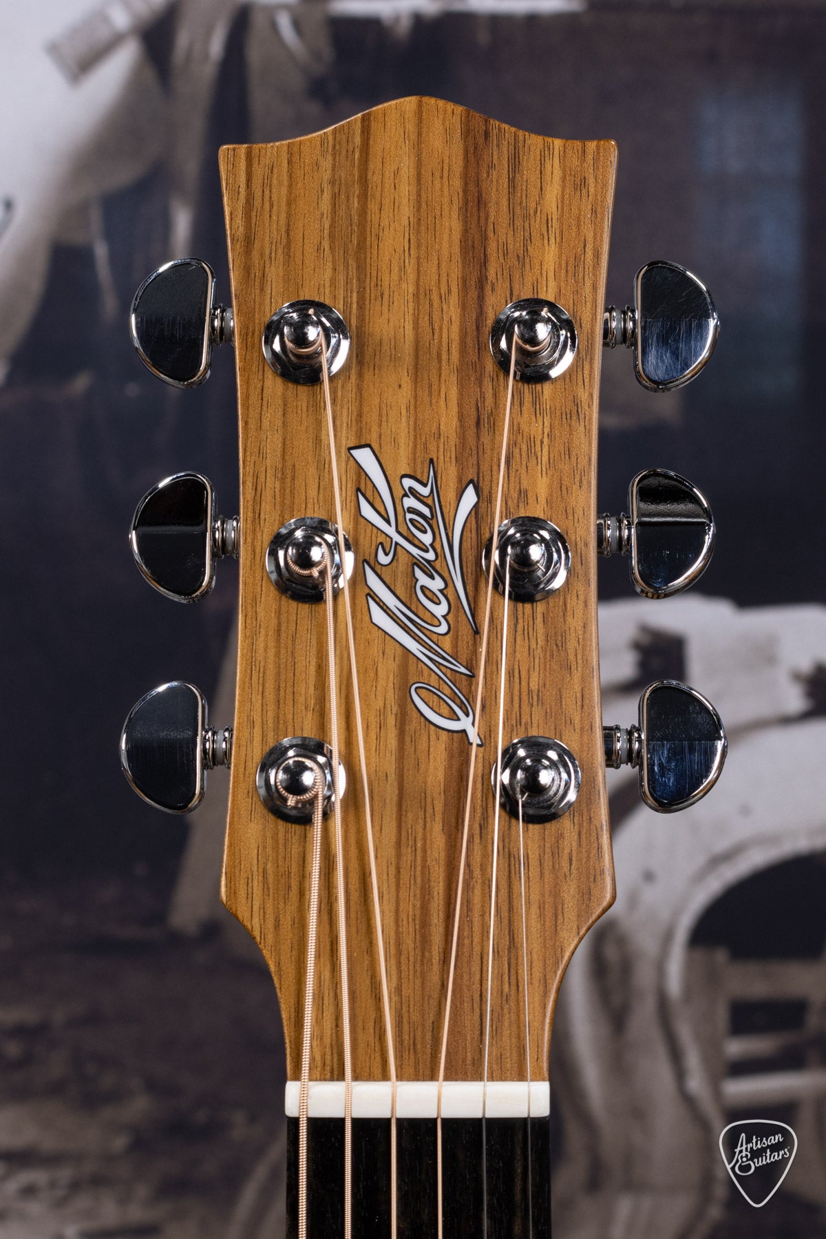 Maton Guitars Solid Road Series SRS-808 - 16199