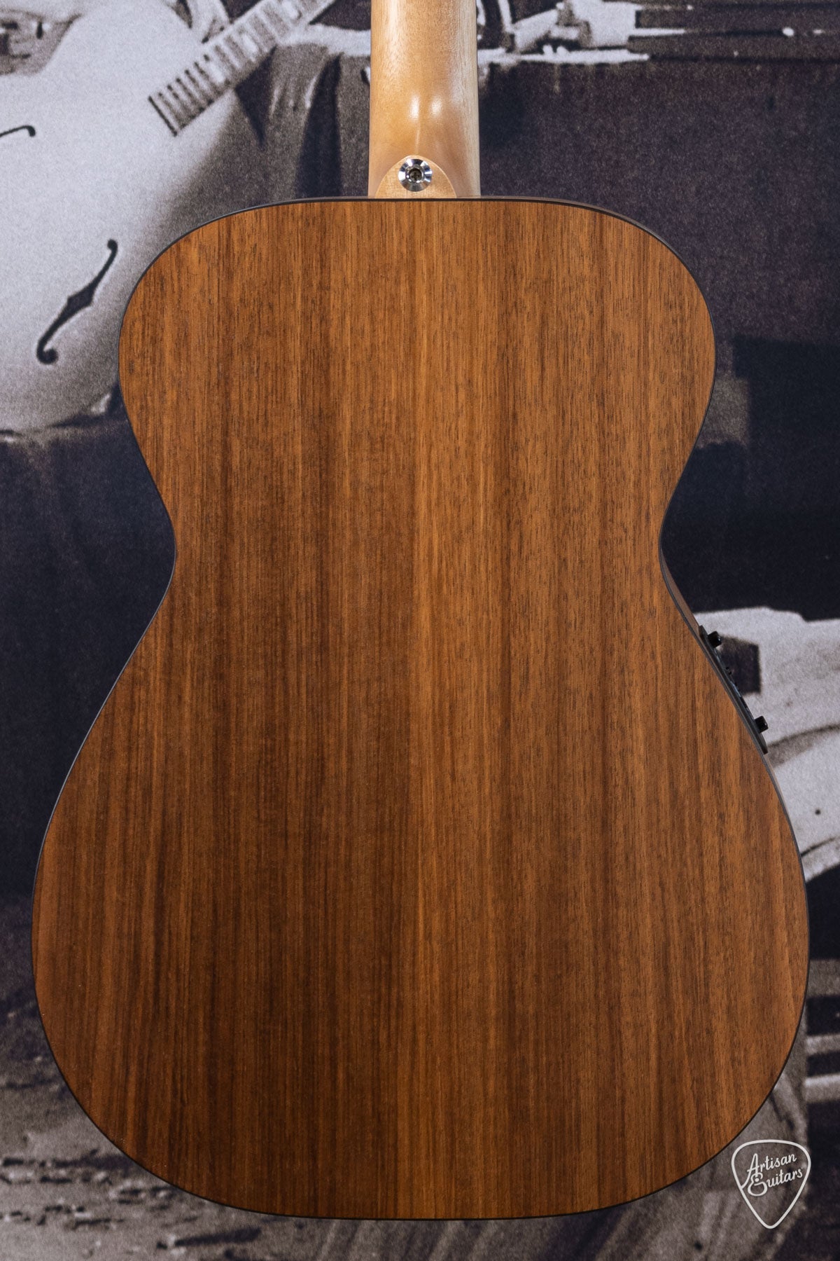 Maton Guitars Solid Road Series SRS-808 - 16199