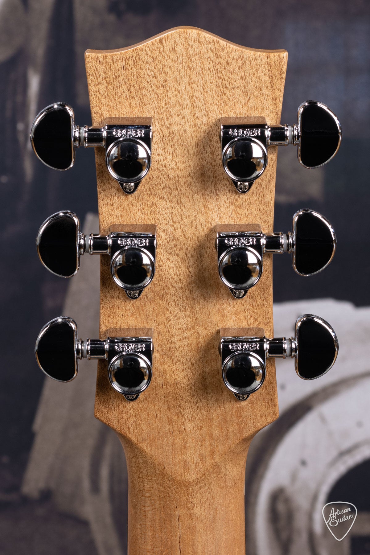 Maton Guitars Solid Road Series SRS-808 - 16341