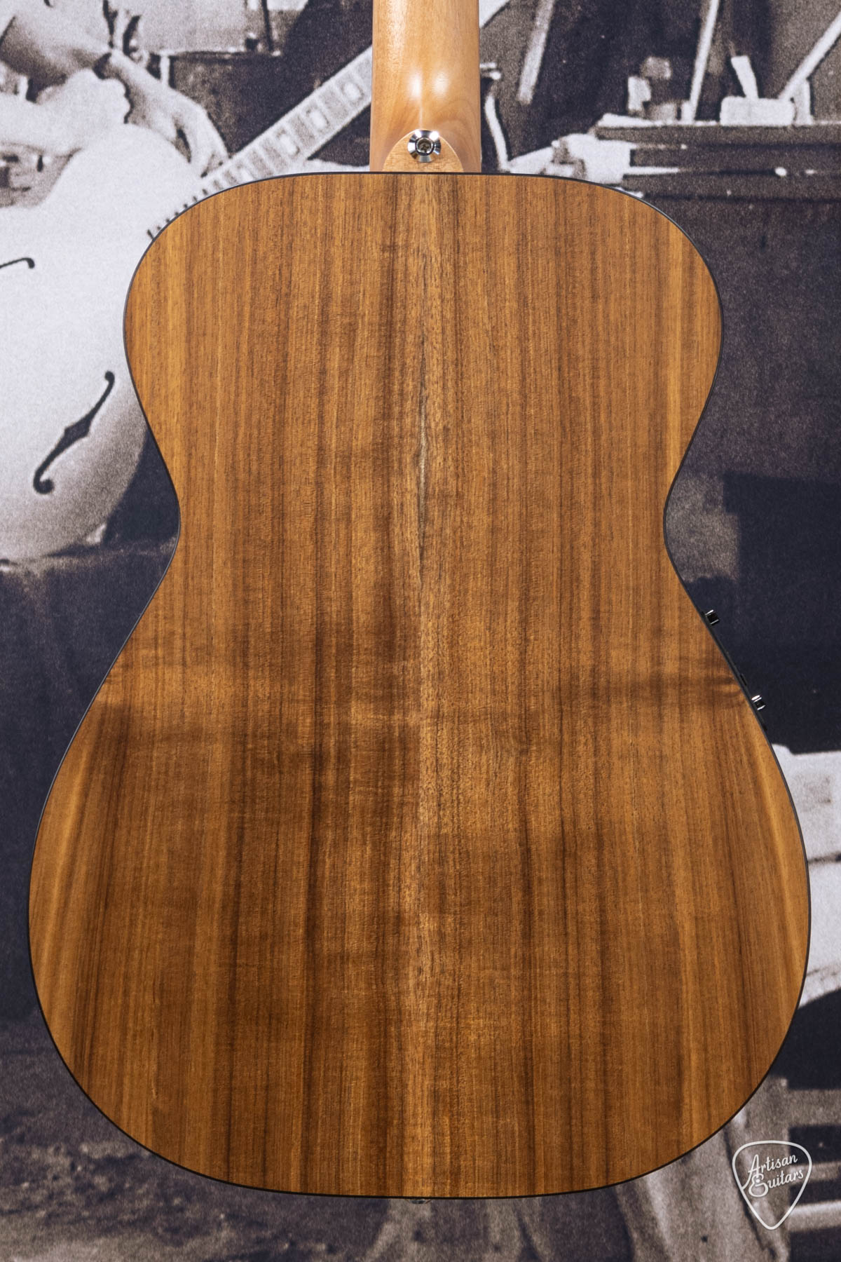 Maton Guitars Solid Road Series SRS-808 - 16341